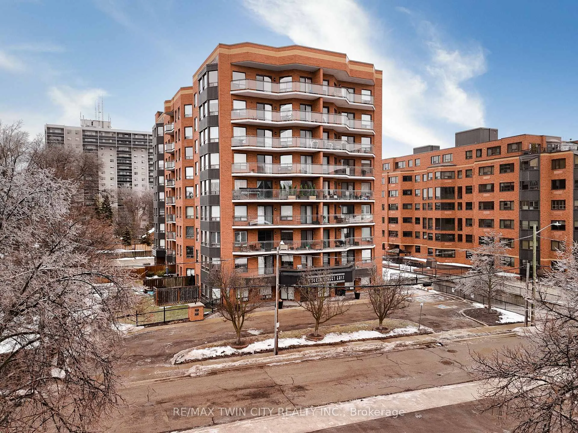 Photo 1 of Unit 107, 10 Ellen Street E, Kitchener — HOMEH