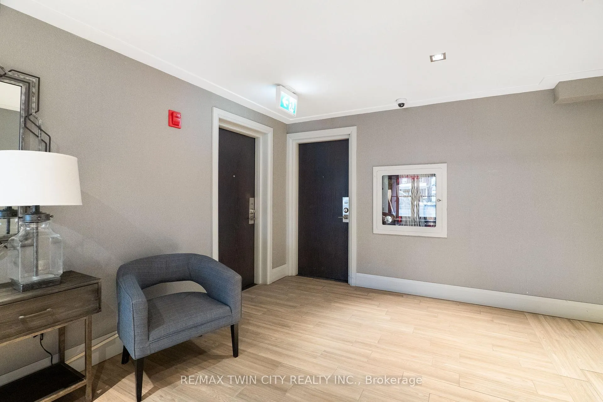 Photo 4 of Unit 107, 10 Ellen Street E, Kitchener — HOMEH