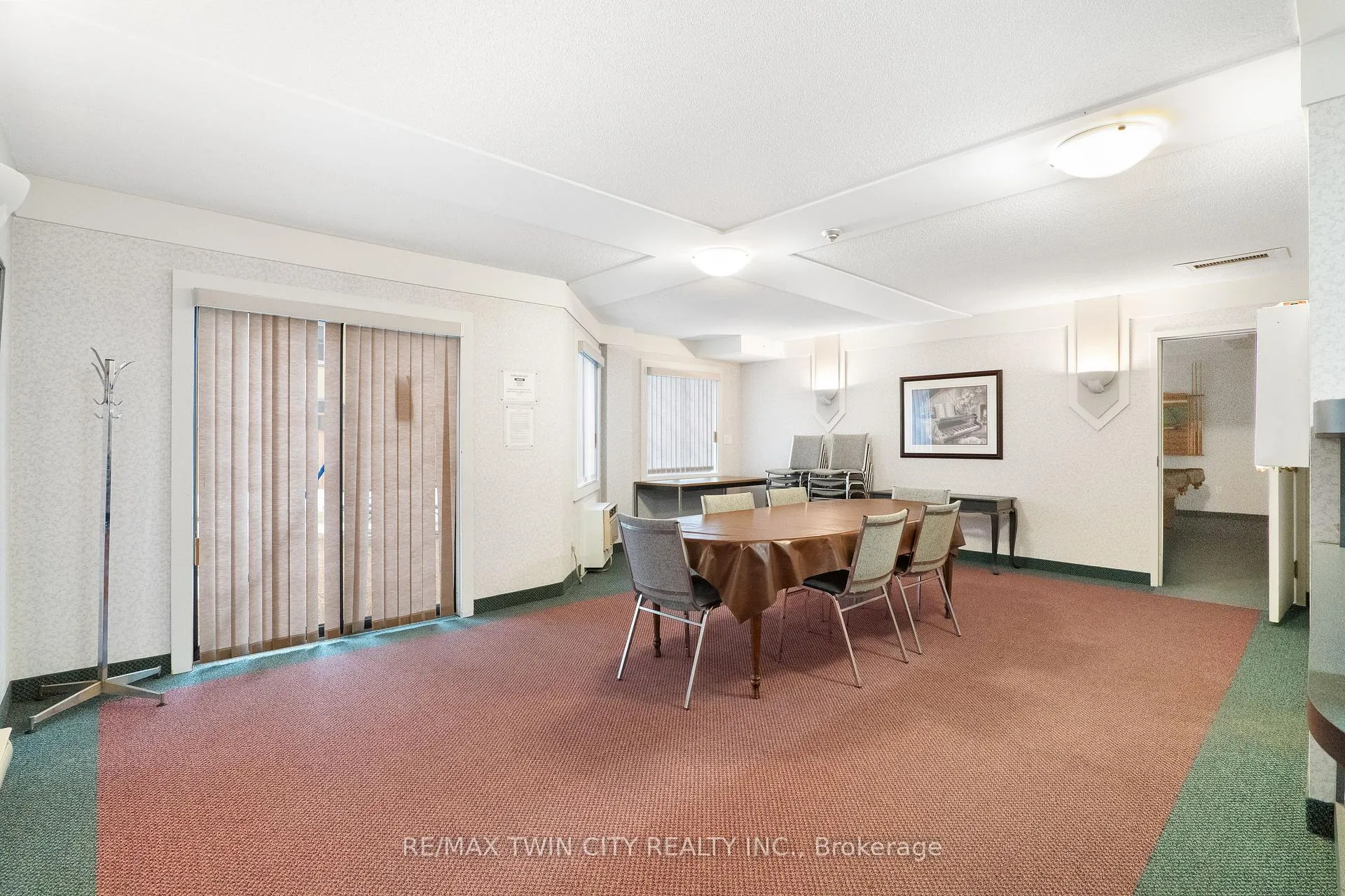 Photo 36 of Unit 107, 10 Ellen Street E, Kitchener — HOMEH