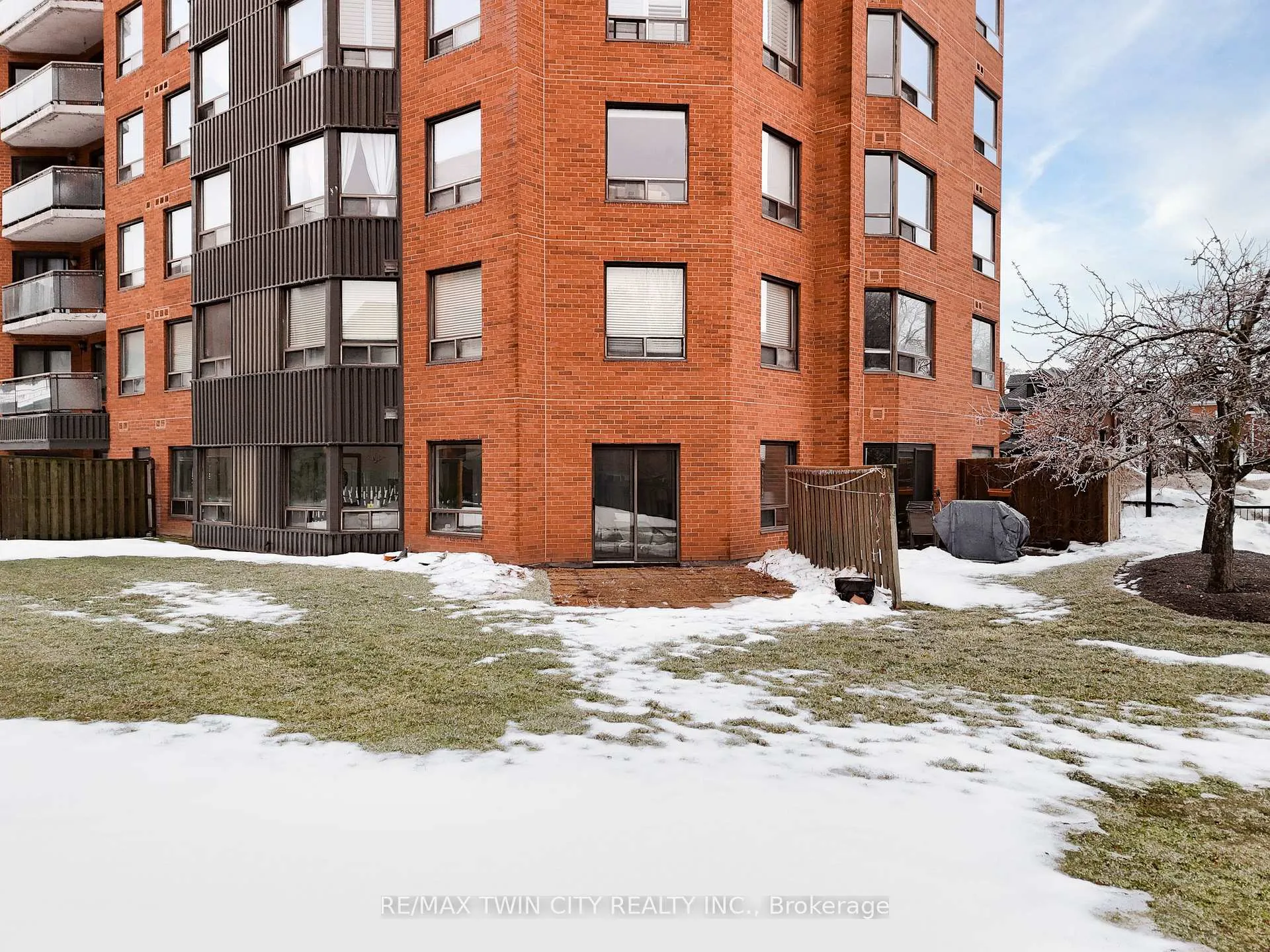 Photo 48 of Unit 107, 10 Ellen Street E, Kitchener — HOMEH
