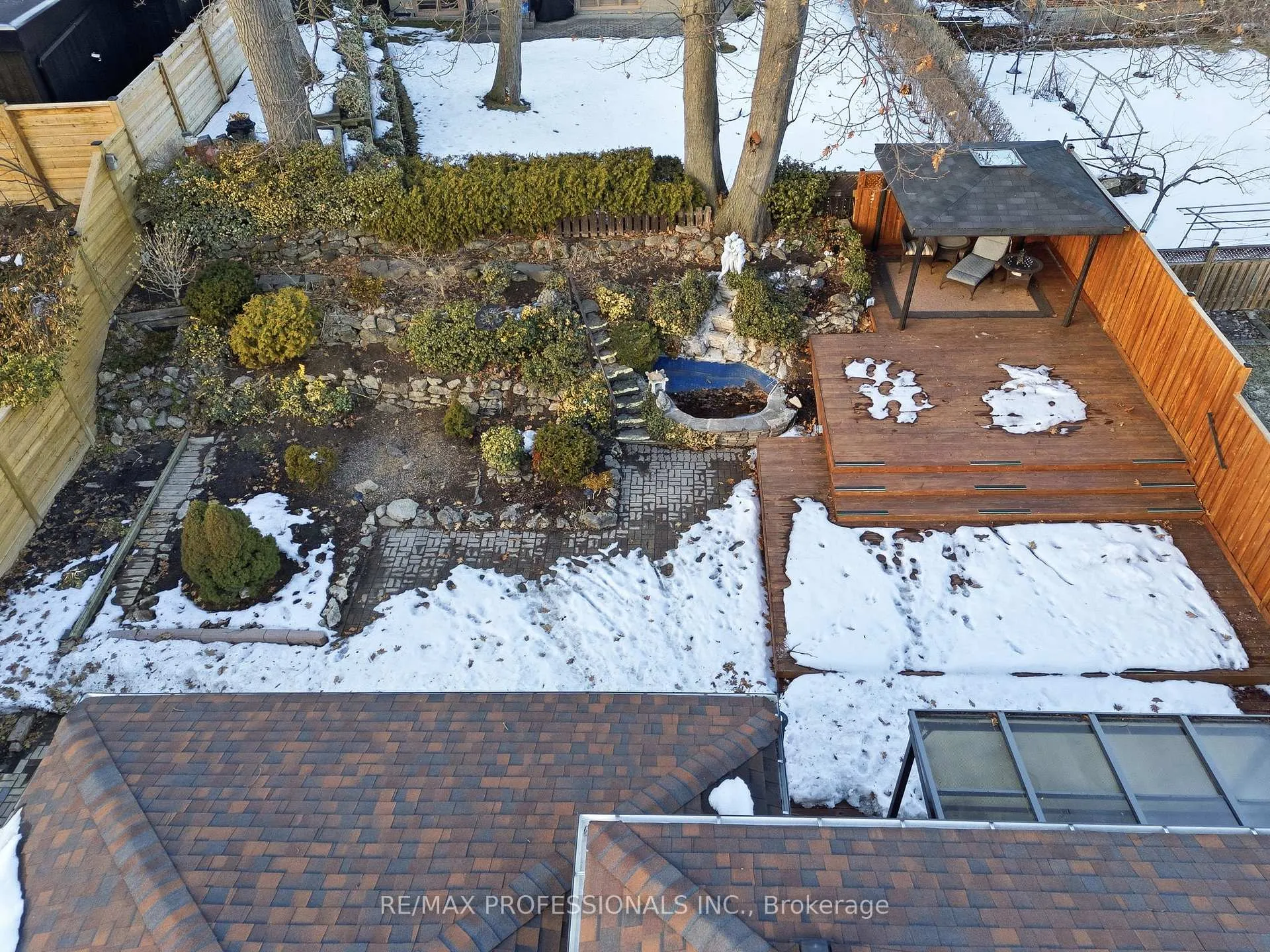 Photo 40 of 21 Ivy Lea Crescent, Etobicoke, Stonegate-Queensway — HOMEH