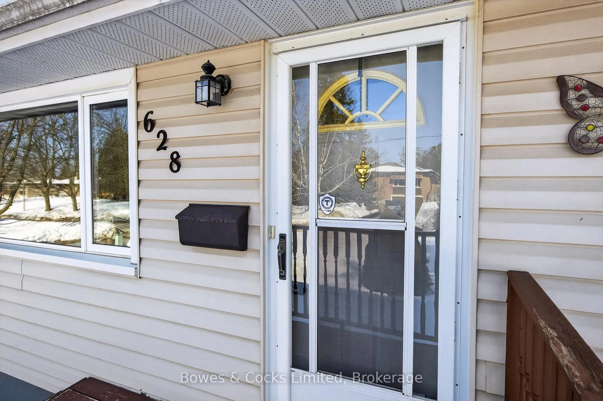 Photo 4 of 628 Corrigan Crescent, Peterborough, Ashburnham Ward 4 — HOMEH