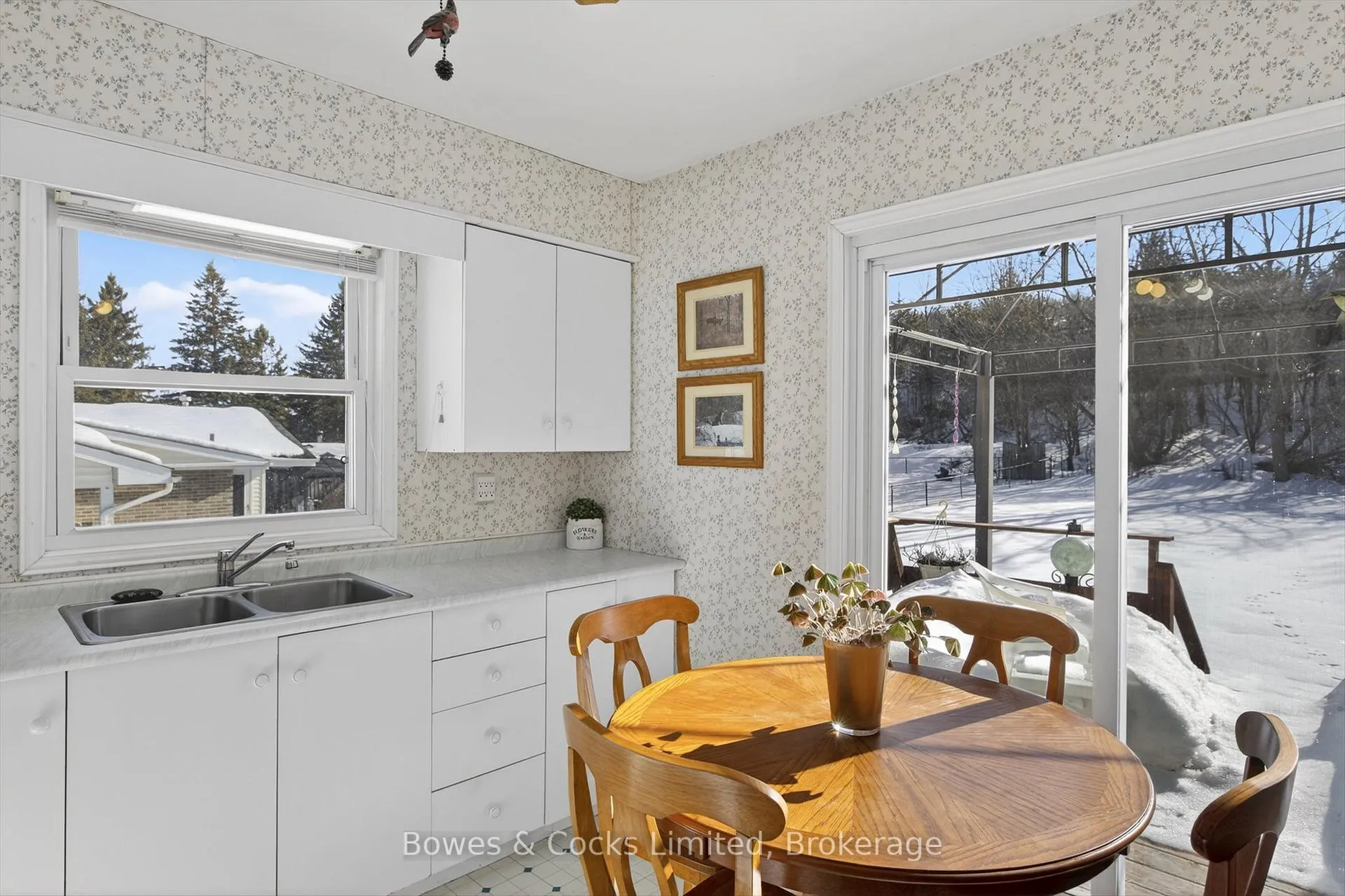 Photo 15 of 628 Corrigan Crescent, Peterborough, Ashburnham Ward 4 — HOMEH