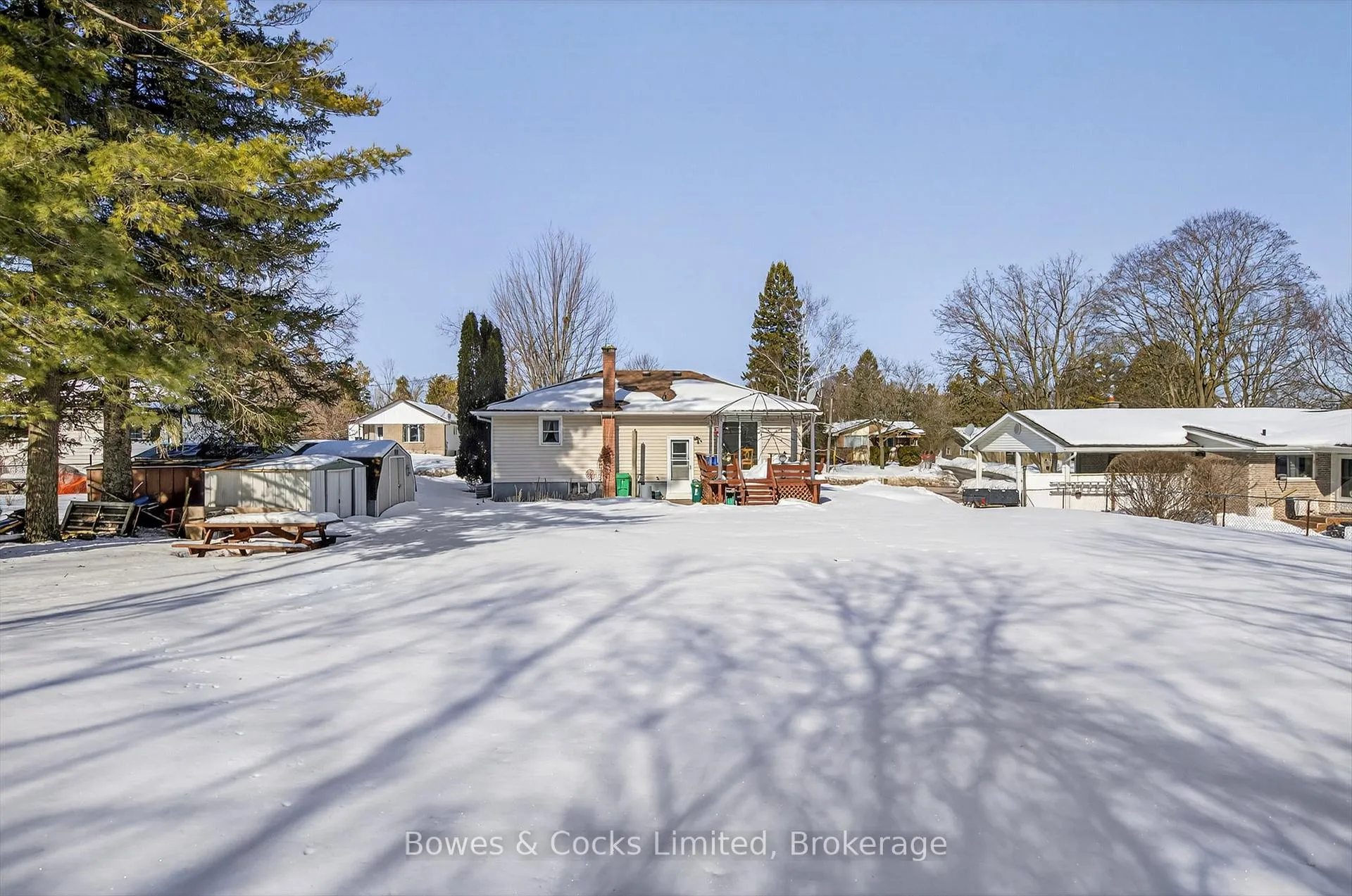 Photo 34 of 628 Corrigan Crescent, Peterborough, Ashburnham Ward 4 — HOMEH
