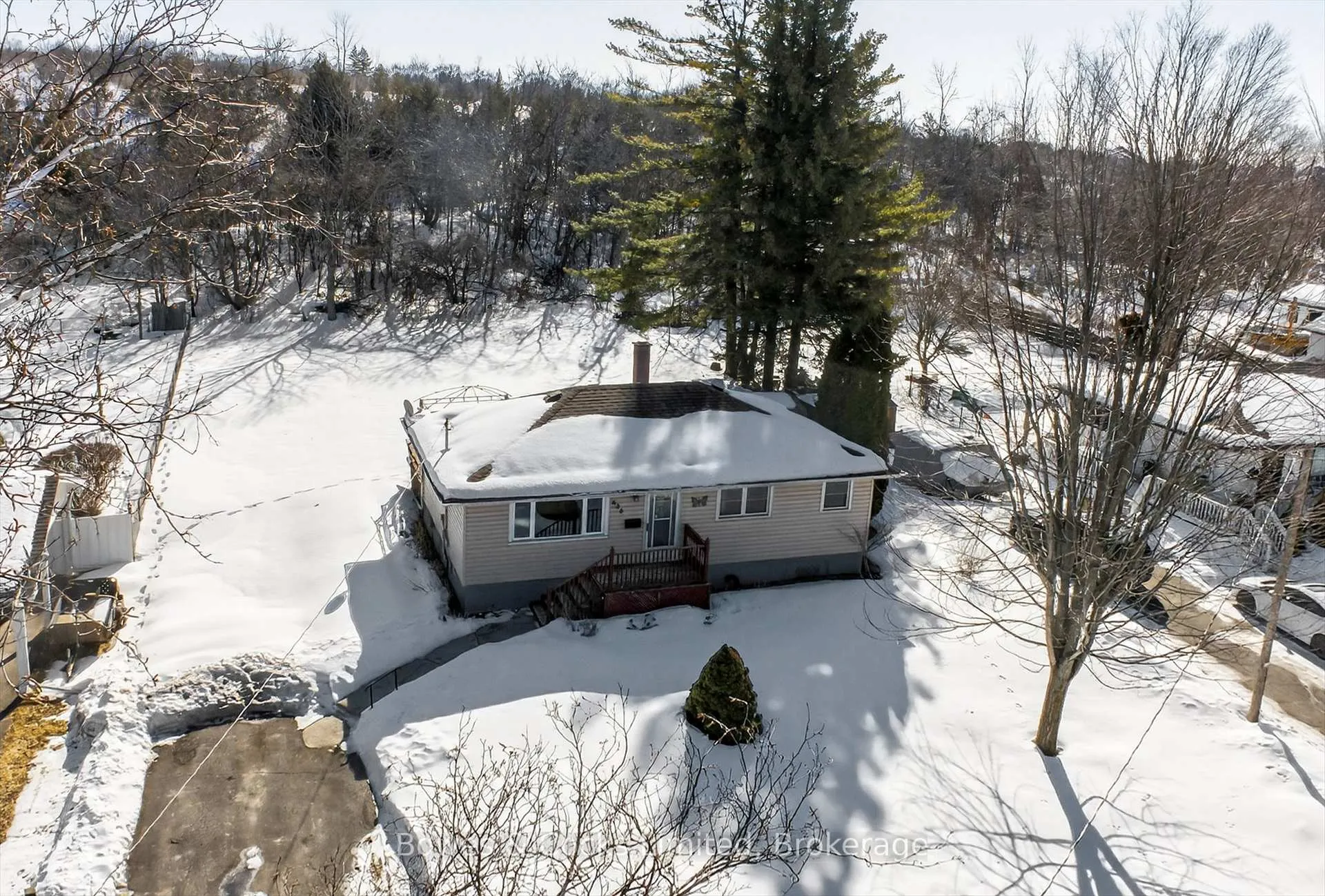 Photo 45 of 628 Corrigan Crescent, Peterborough, Ashburnham Ward 4 — HOMEH