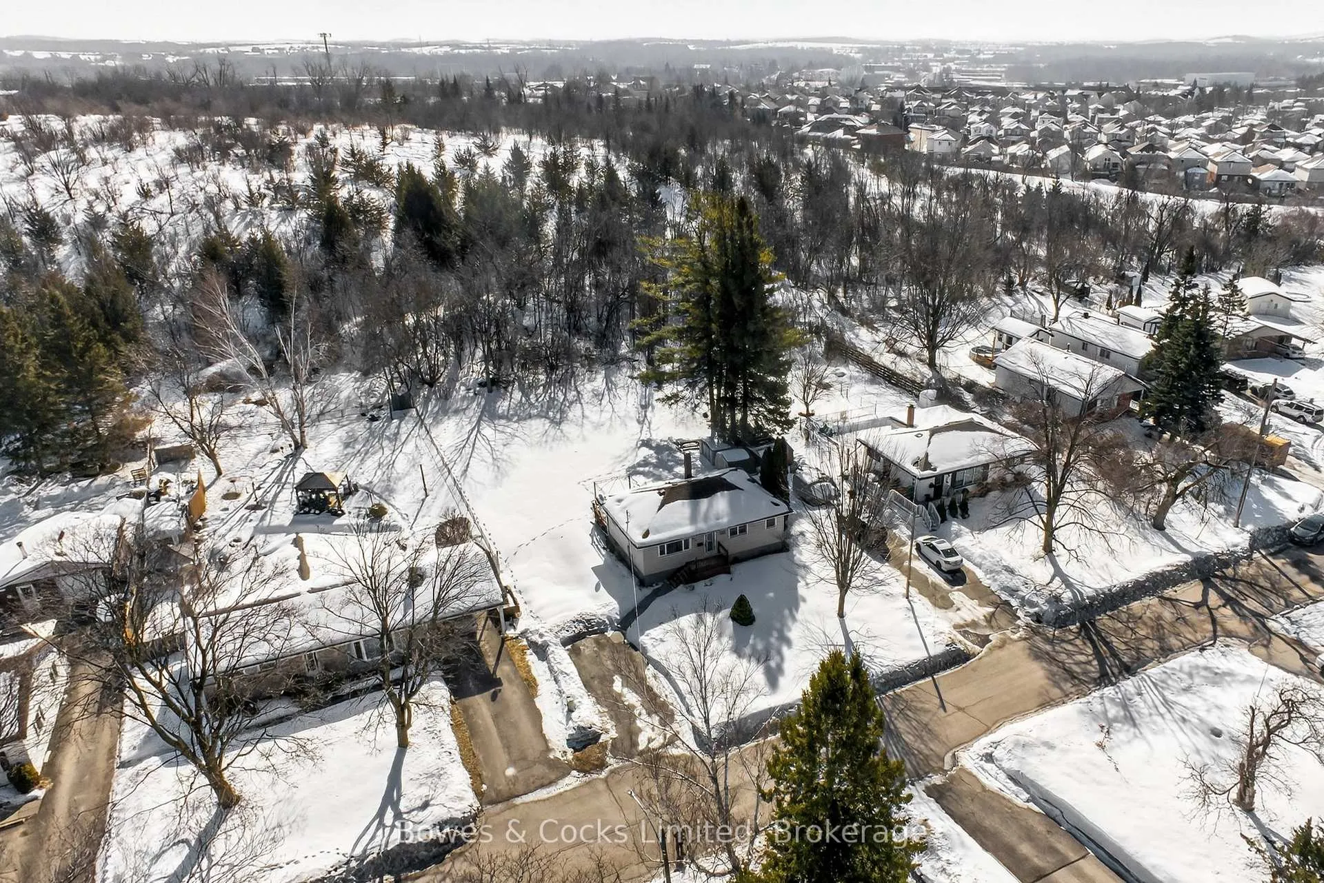 Photo 46 of 628 Corrigan Crescent, Peterborough, Ashburnham Ward 4 — HOMEH