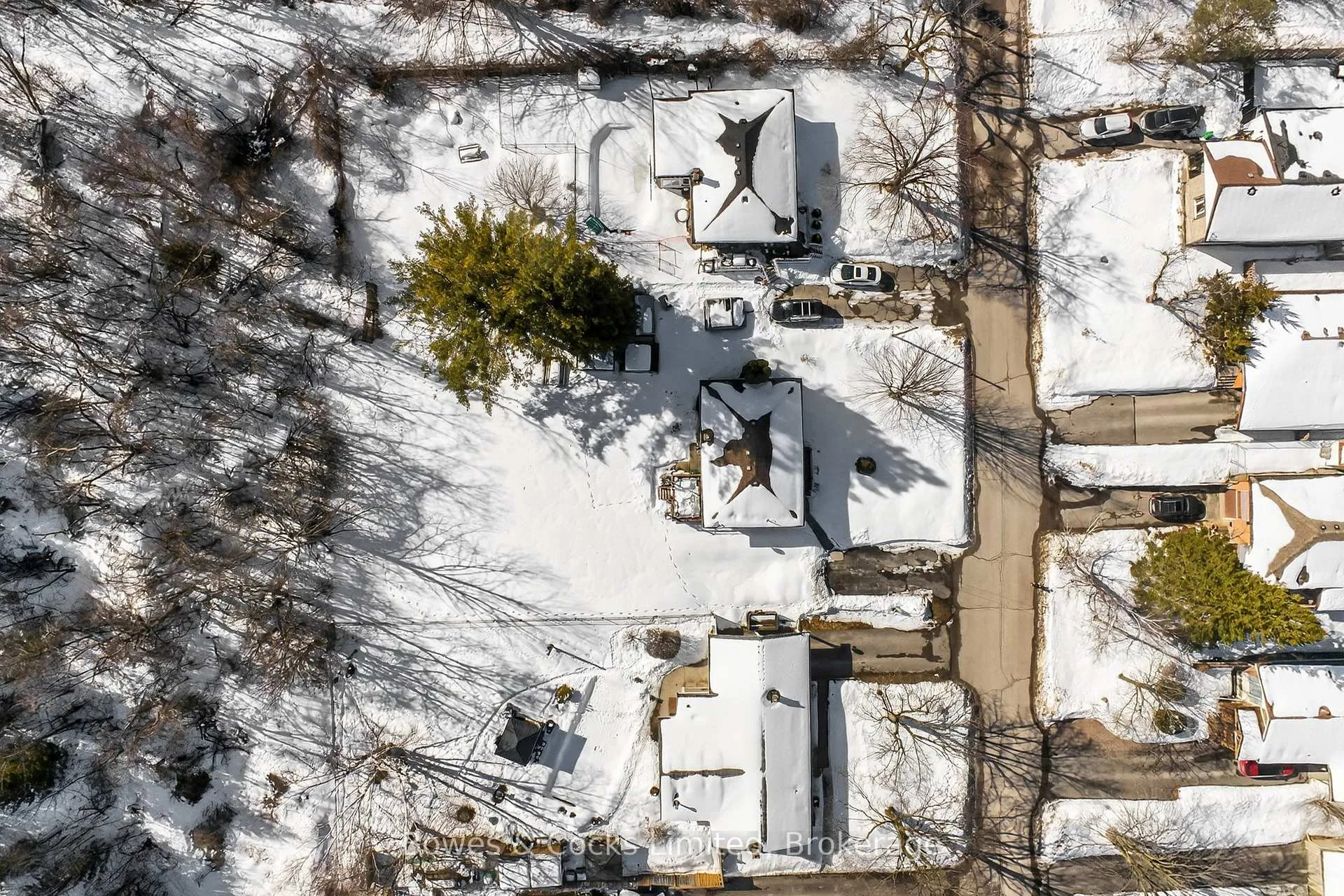 Photo 47 of 628 Corrigan Crescent, Peterborough, Ashburnham Ward 4 — HOMEH