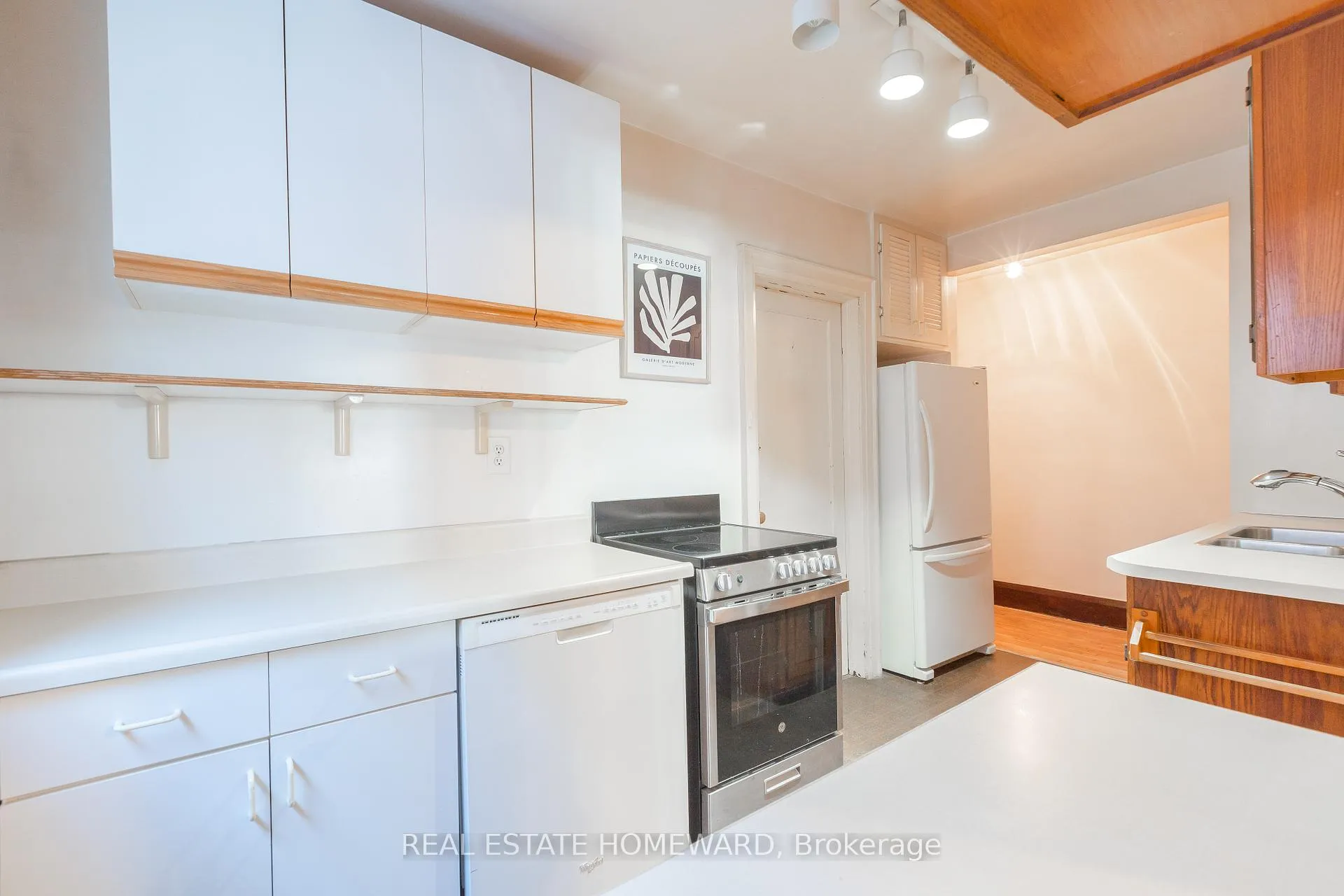 Photo 7 of 58 Hammersmith Avenue, Toronto, The Beaches — HOMEH