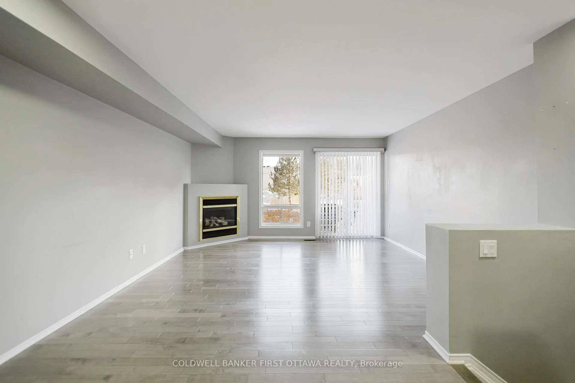 Photo 9 of 292 Cresthaven Drive, Ottawa, Barrhaven East — HOMEH