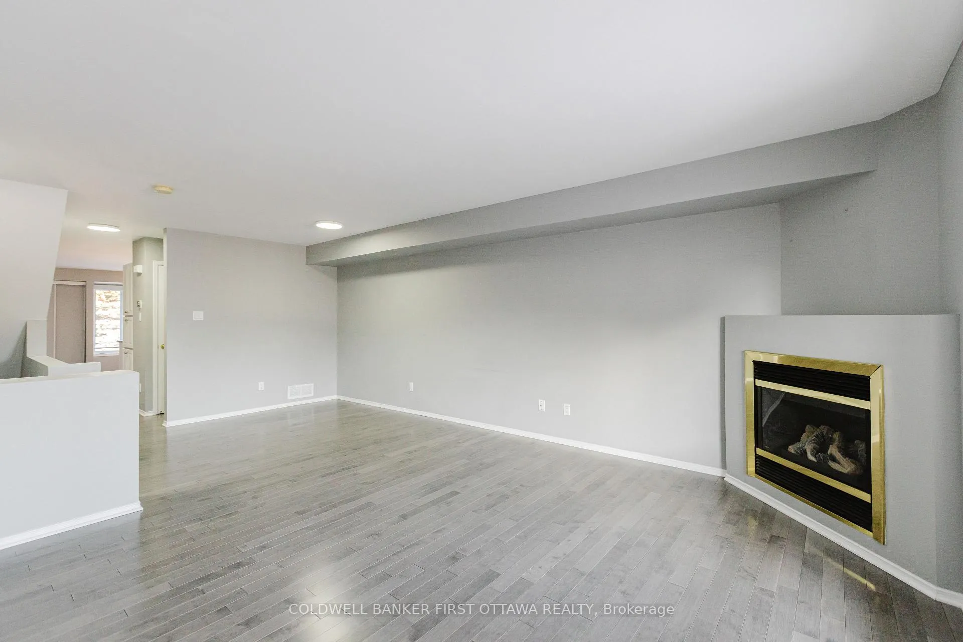 Photo 11 of 292 Cresthaven Drive, Ottawa, Barrhaven East — HOMEH