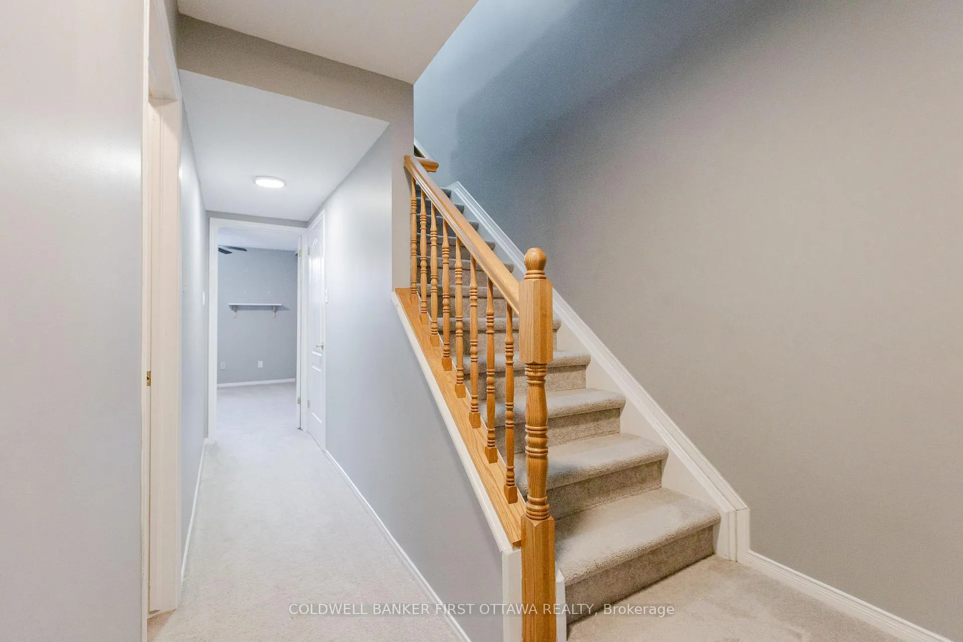 Photo 13 of 292 Cresthaven Drive, Ottawa, Barrhaven East — HOMEH