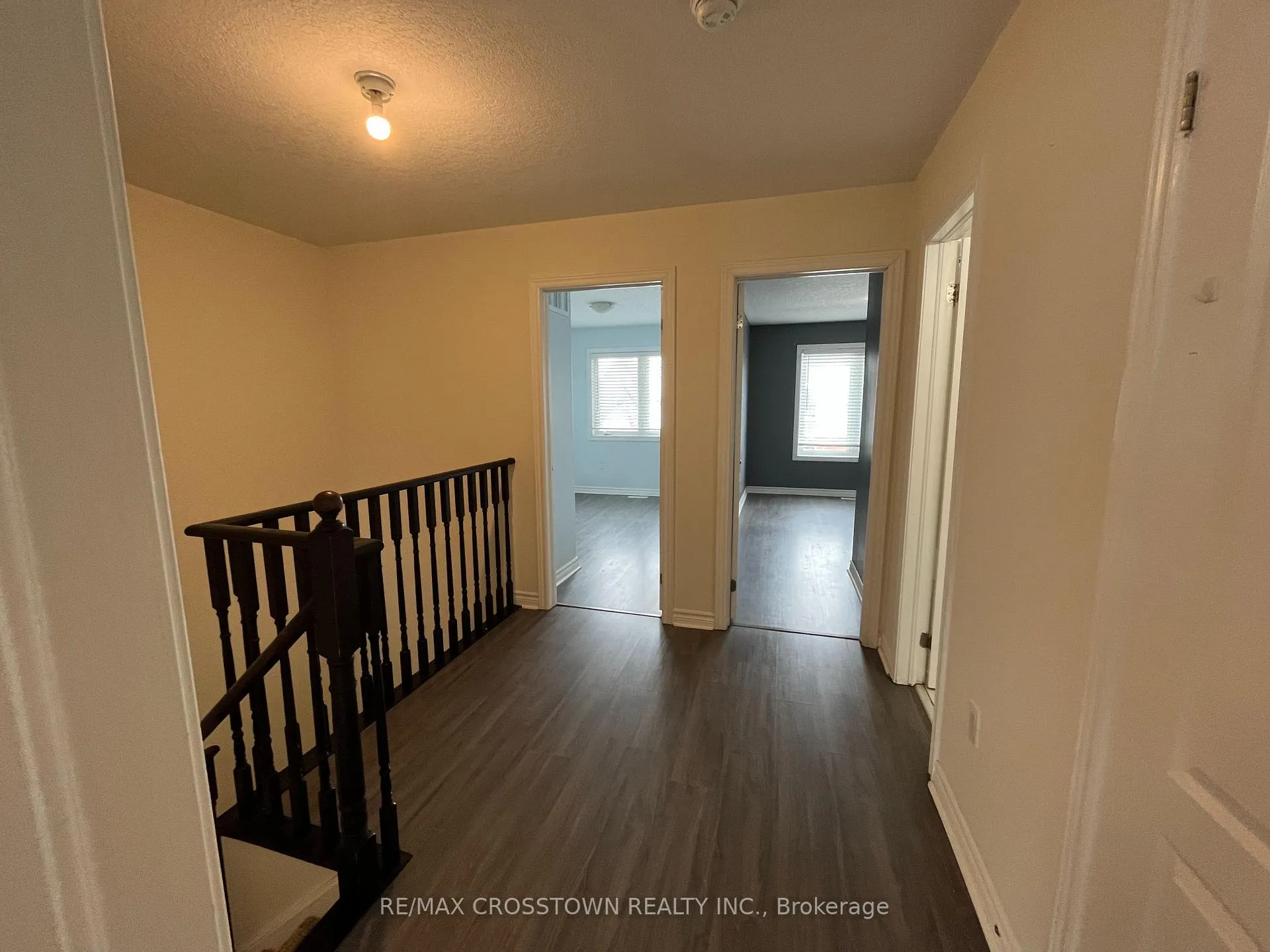 Photo 12 of Unit 21, 90 Sovereign's Gate, Barrie, Innis-Shore — HOMEH