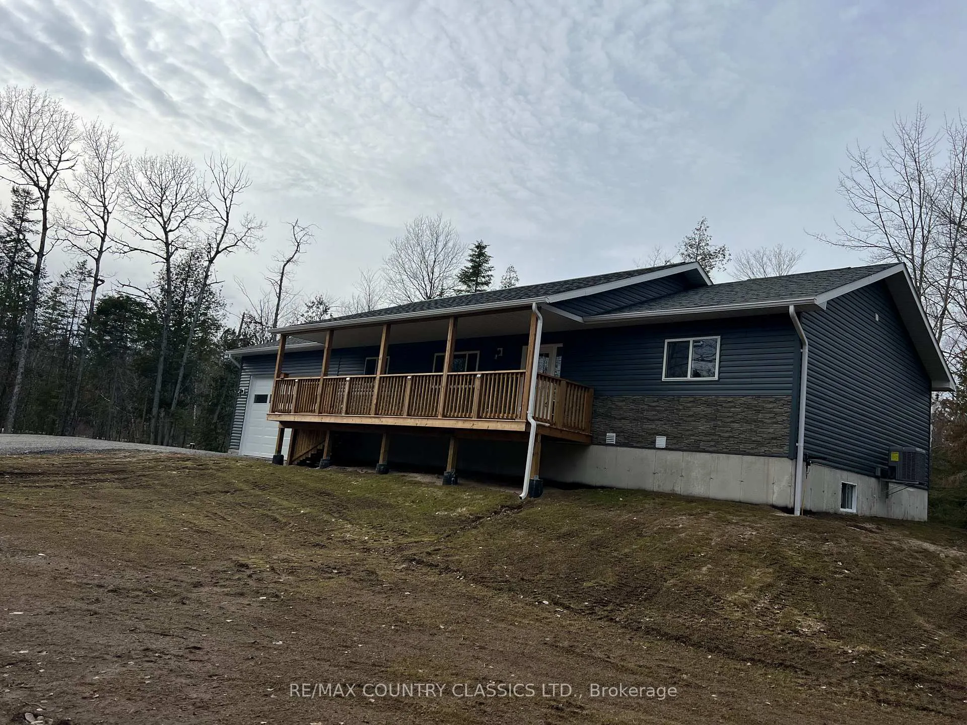 Photo 3 of 25350A Highway 62 S, Bancroft, Dungannon Ward — HOMEH