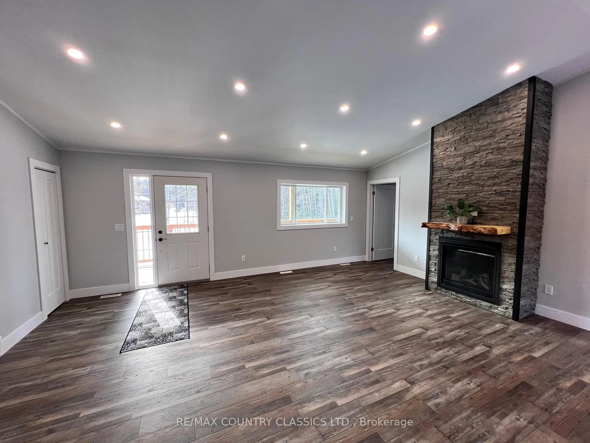 Photo 7 of 25350A Highway 62 S, Bancroft, Dungannon Ward — HOMEH