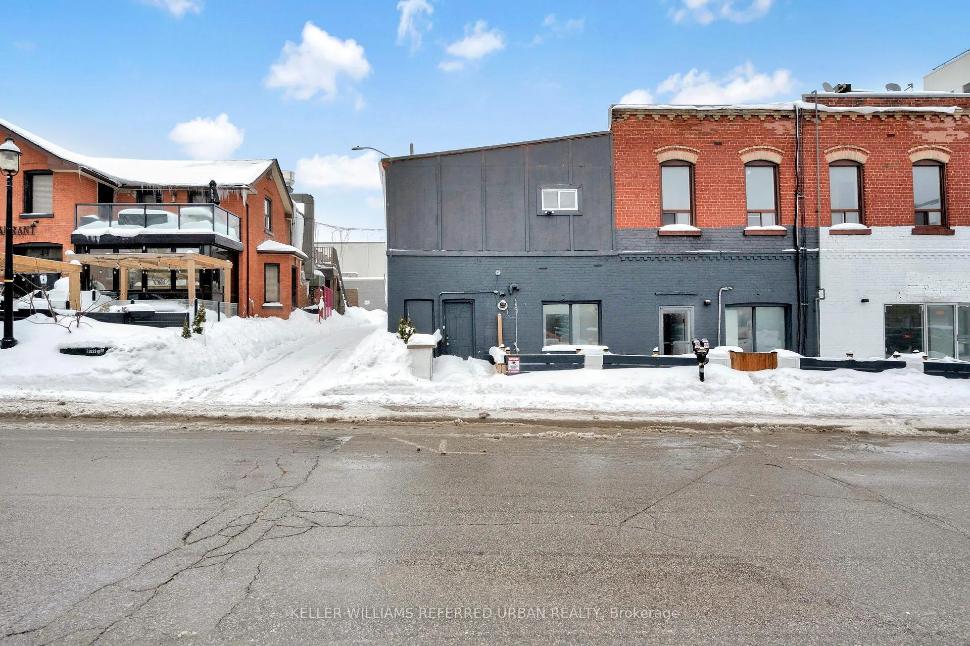 Photo 1 of 66 Dunlop Street W, Barrie, City Centre — HOMEH