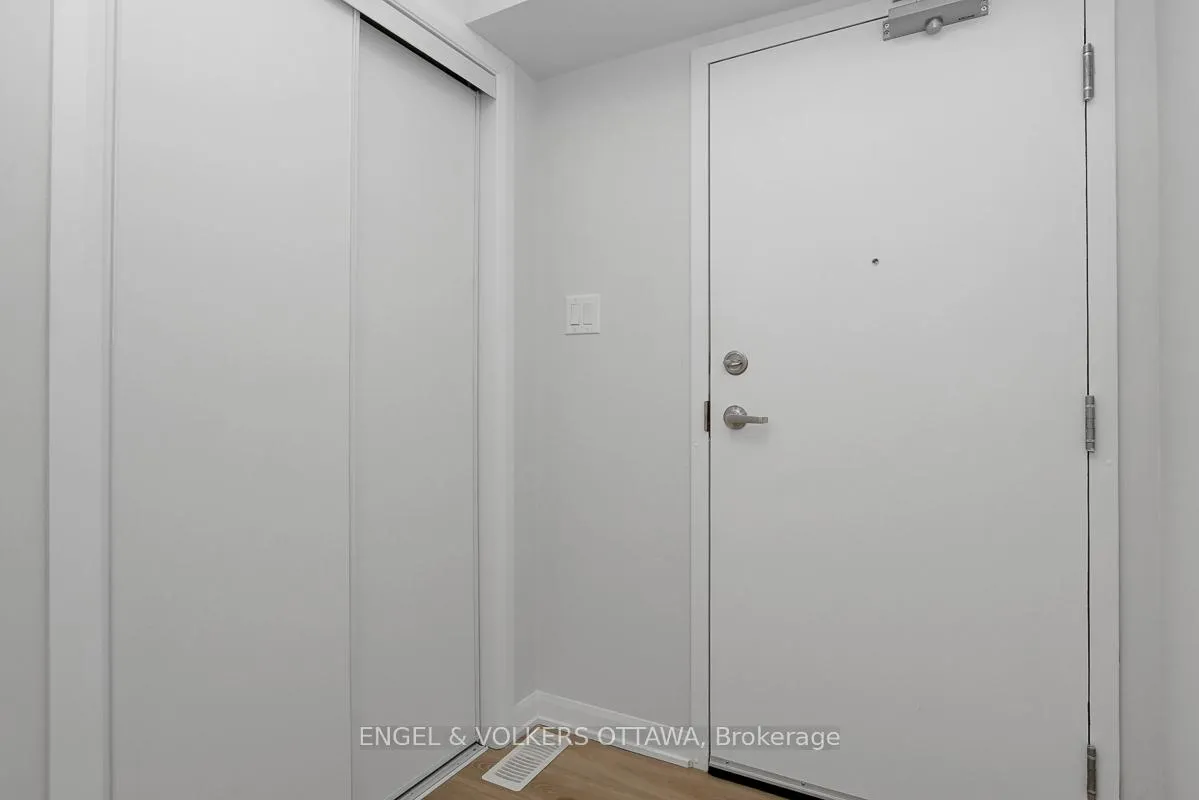 Photo 7 of Unit 12, 801 Glenroy Gilbert Drive, Ottawa, Barrhaven - Strandherd — HOMEH