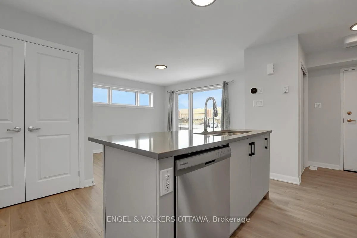 Photo 13 of Unit 12, 801 Glenroy Gilbert Drive, Ottawa, Barrhaven - Strandherd — HOMEH