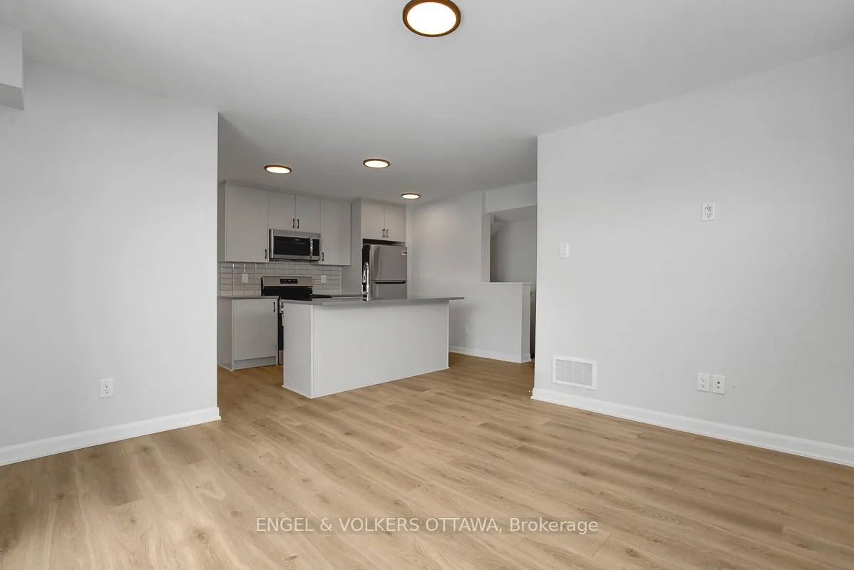 Photo 18 of Unit 12, 801 Glenroy Gilbert Drive, Ottawa, Barrhaven - Strandherd — HOMEH