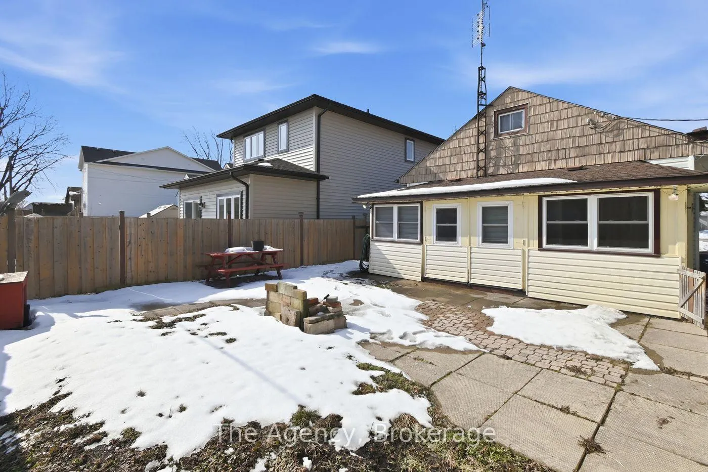 Photo 25 of 80 Knoll Street, Port Colborne, Main Street — HOMEH