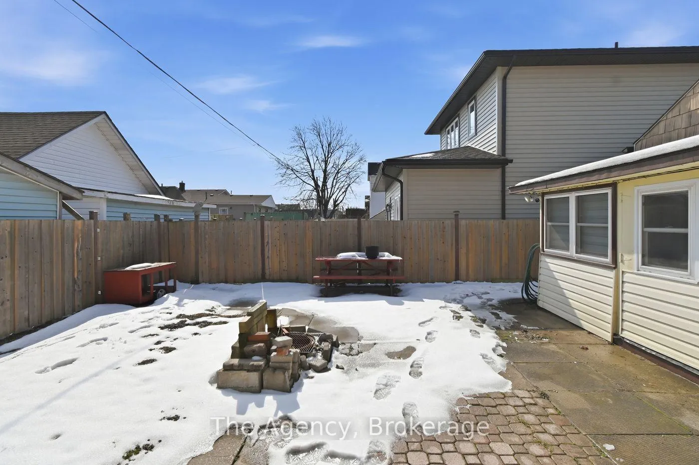 Photo 26 of 80 Knoll Street, Port Colborne, Main Street — HOMEH