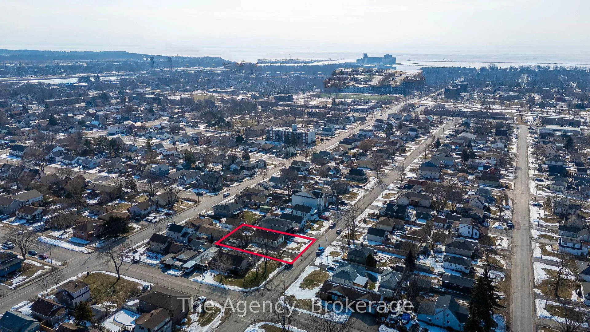 Photo 32 of 80 Knoll Street, Port Colborne, Main Street — HOMEH