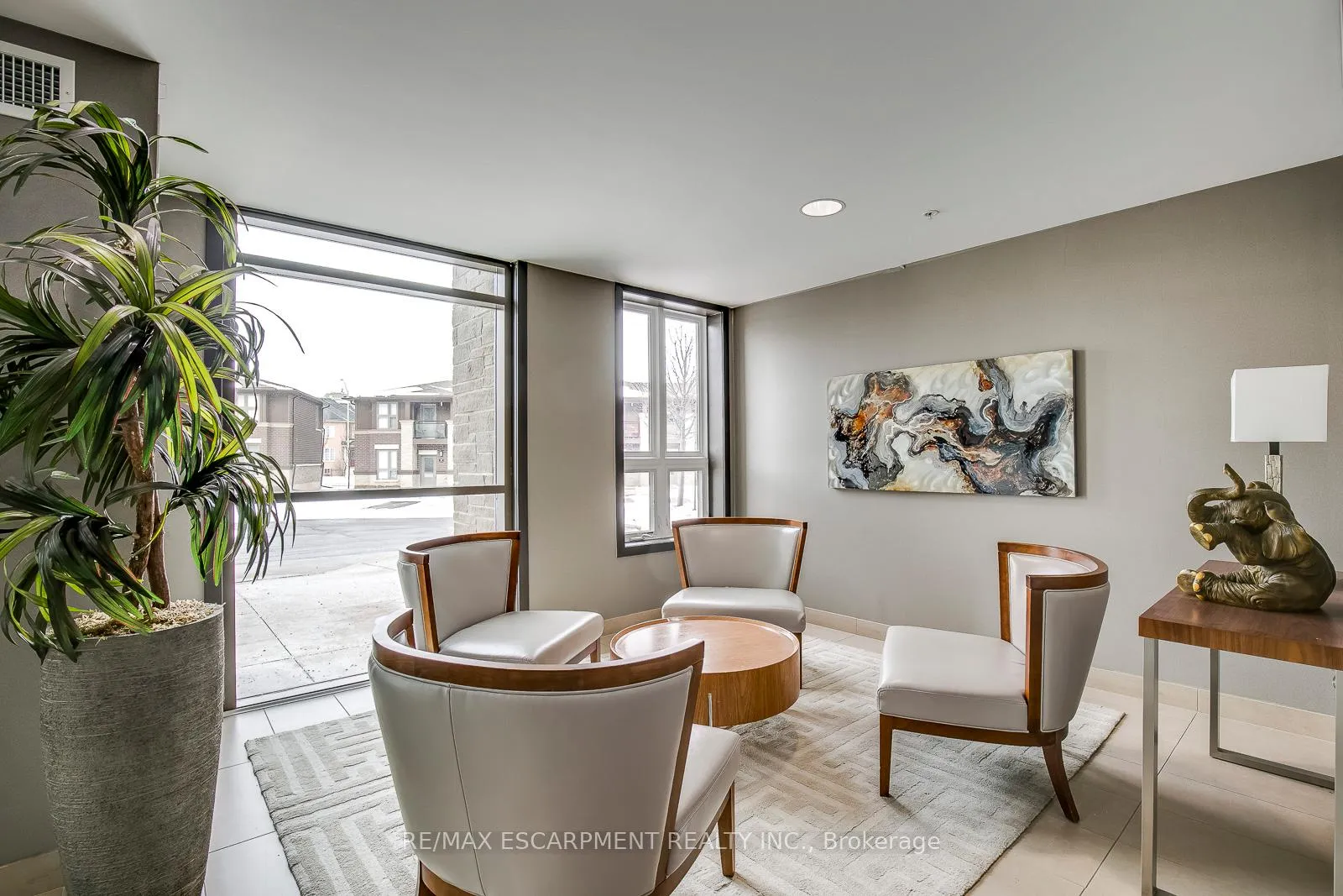 Photo 6 of Unit 114, 5010 Corporate Drive, Burlington, Uptown — HOMEH