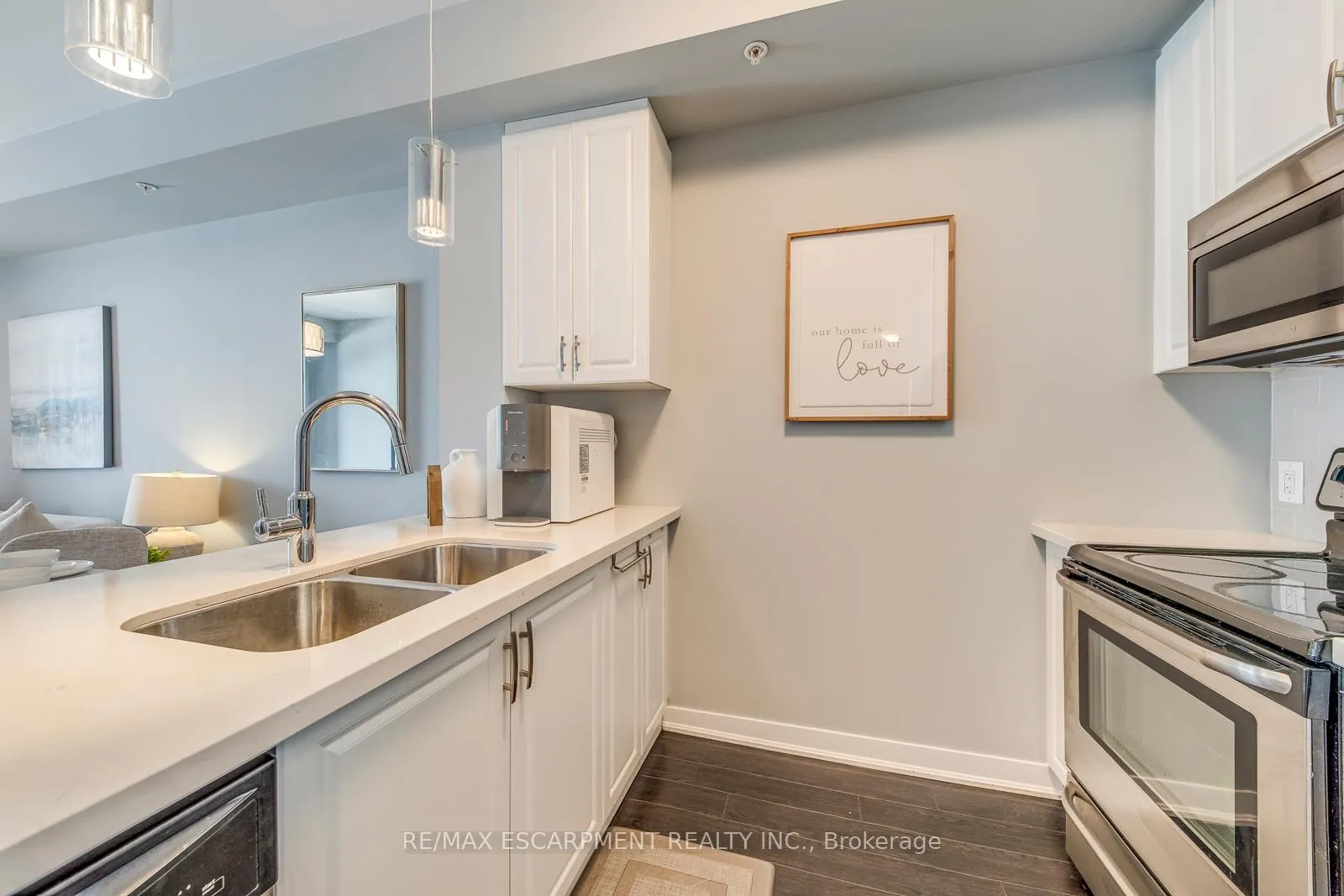 Photo 11 of Unit 114, 5010 Corporate Drive, Burlington, Uptown — HOMEH