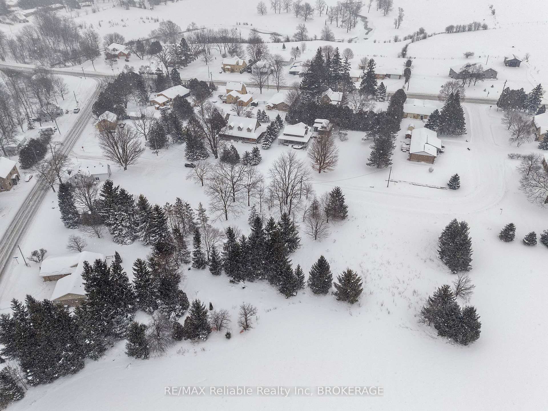 Photo 38 of 8 Mill Road, Huron East, Egmondville — HOMEH