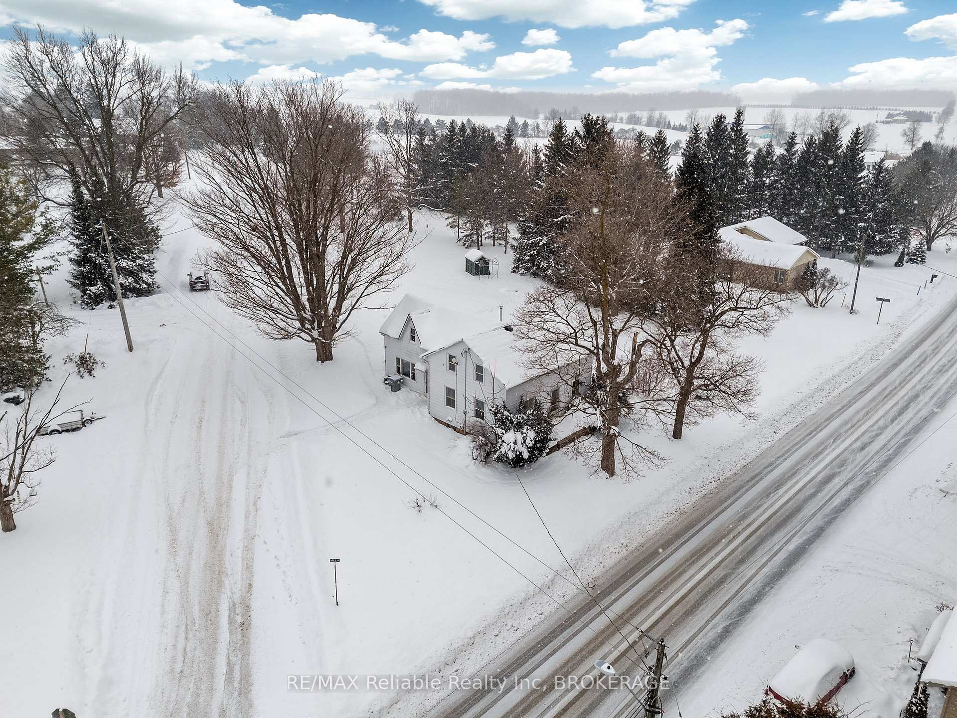 Photo 40 of 8 Mill Road, Huron East, Egmondville — HOMEH