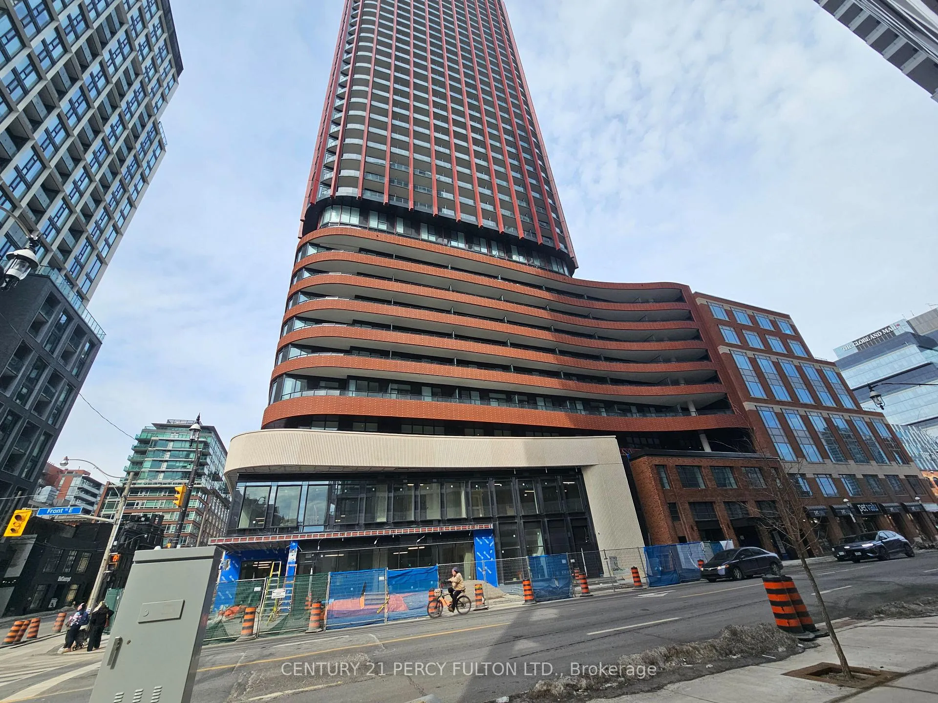 Photo 1 of Unit 906, 180 Front Street E, Toronto, Moss Park — HOMEH