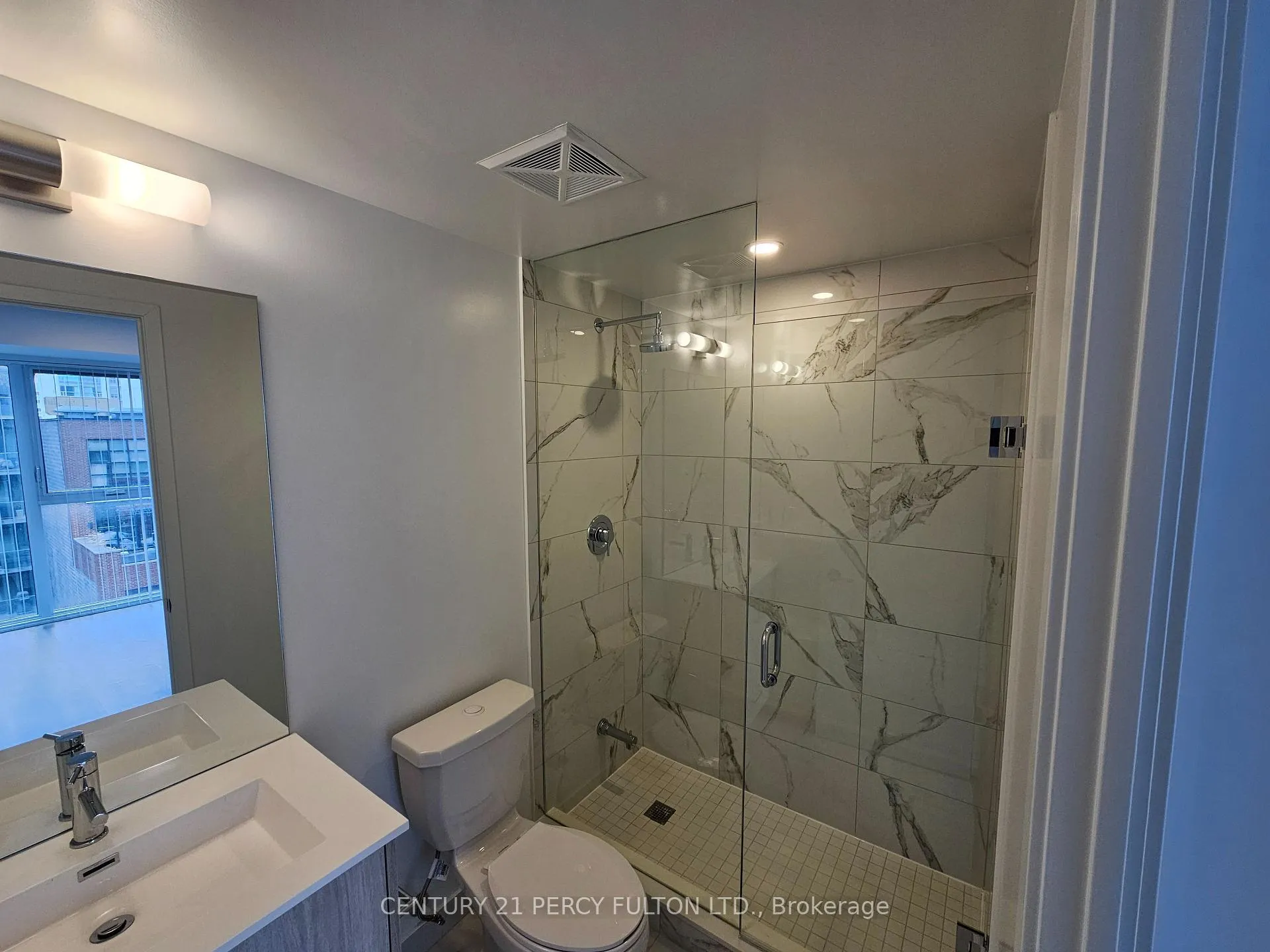 Photo 17 of Unit 906, 180 Front Street E, Toronto, Moss Park — HOMEH