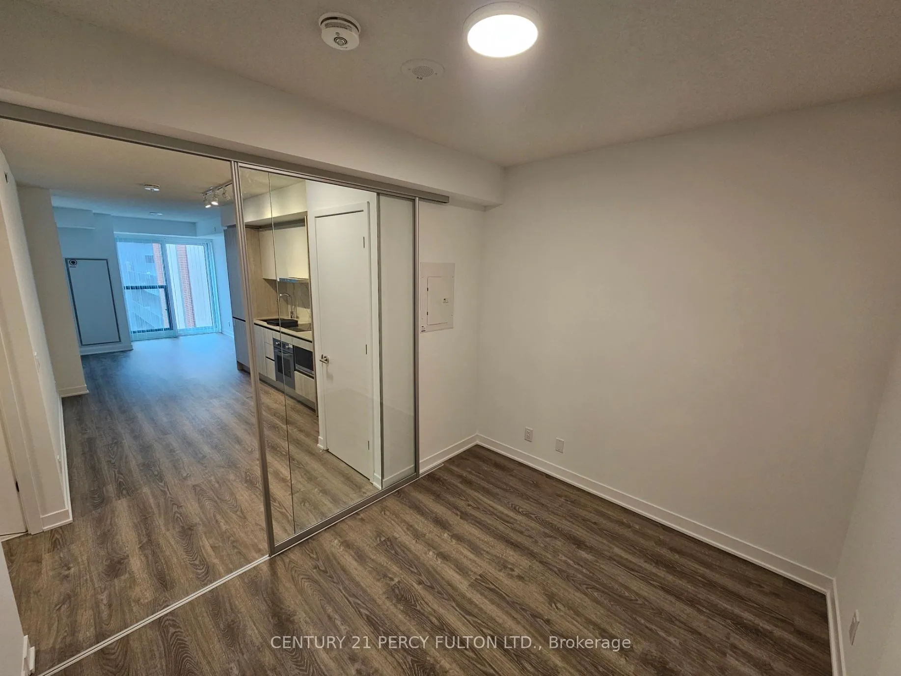 Photo 26 of Unit 906, 180 Front Street E, Toronto, Moss Park — HOMEH