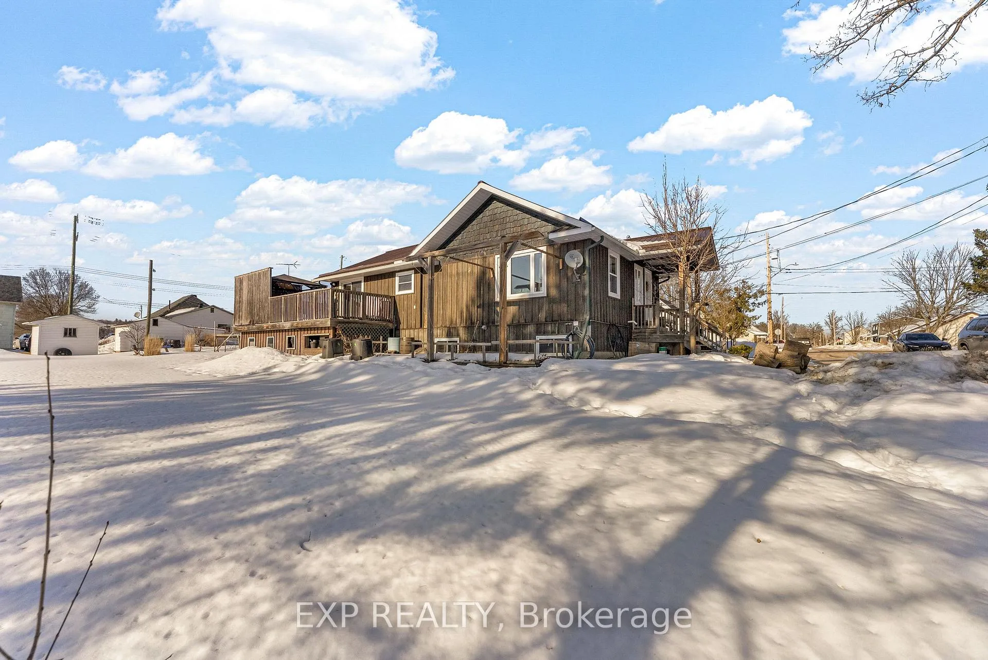Photo 3 of 260 Tasse Avenue, Renfrew — HOMEH