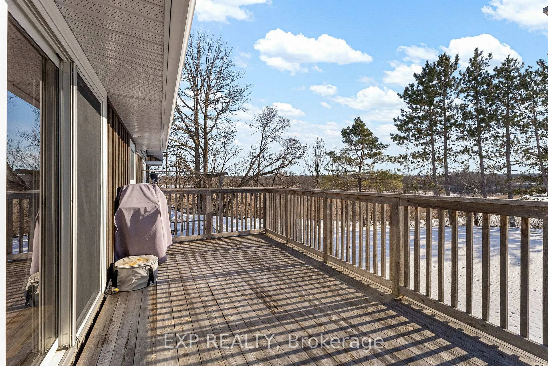 Photo 5 of 260 Tasse Avenue, Renfrew — HOMEH