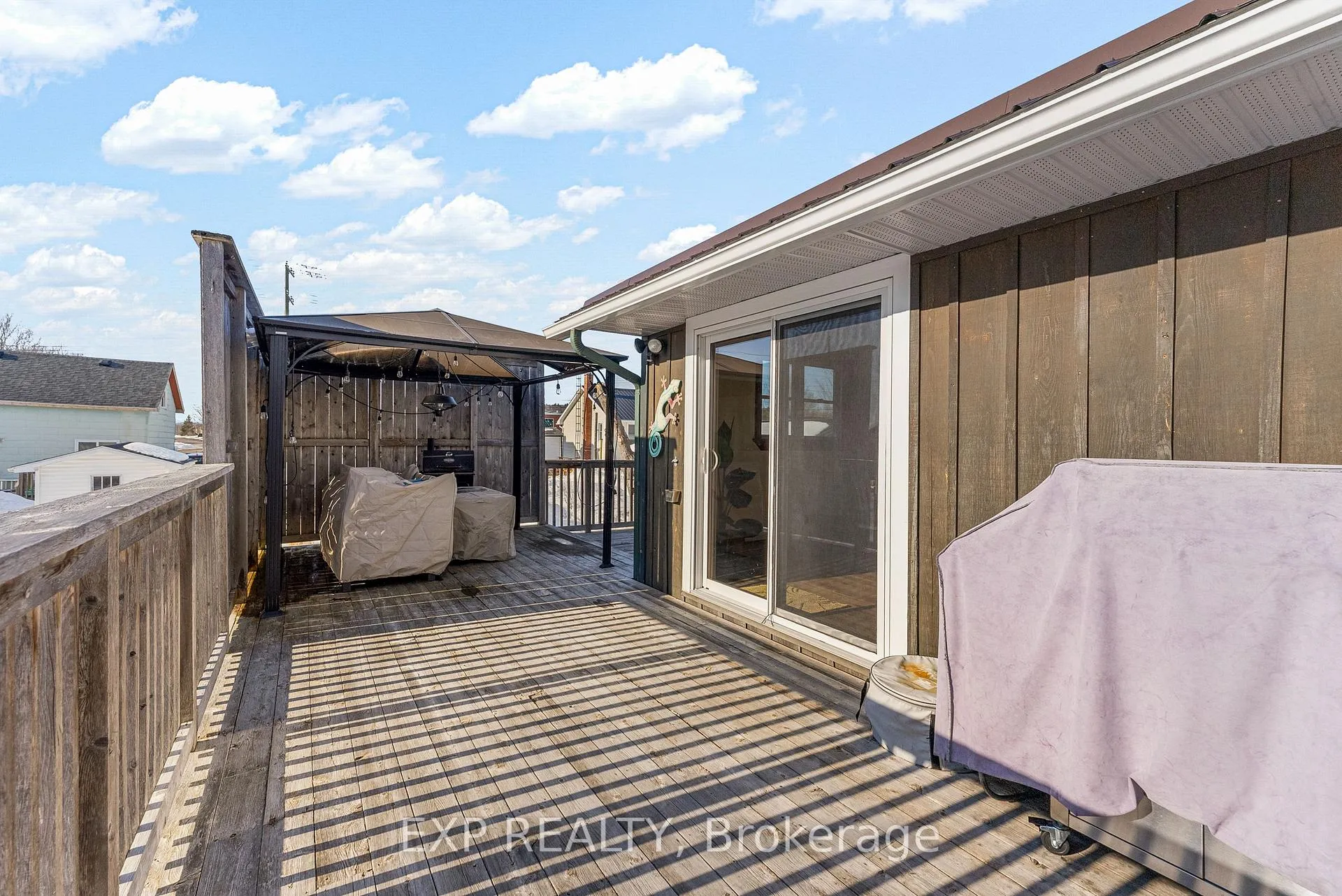 Photo 6 of 260 Tasse Avenue, Renfrew — HOMEH