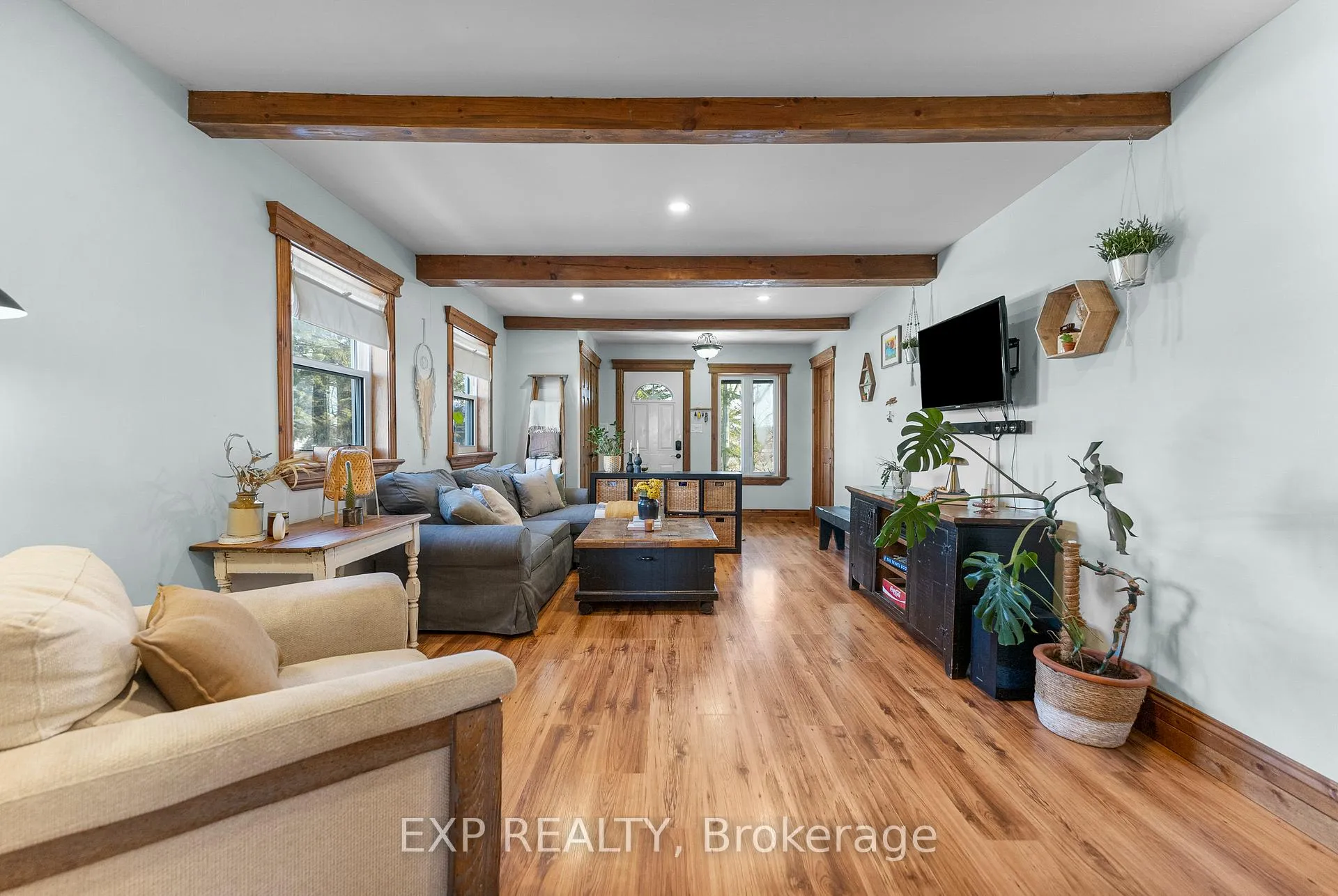 Photo 14 of 260 Tasse Avenue, Renfrew — HOMEH