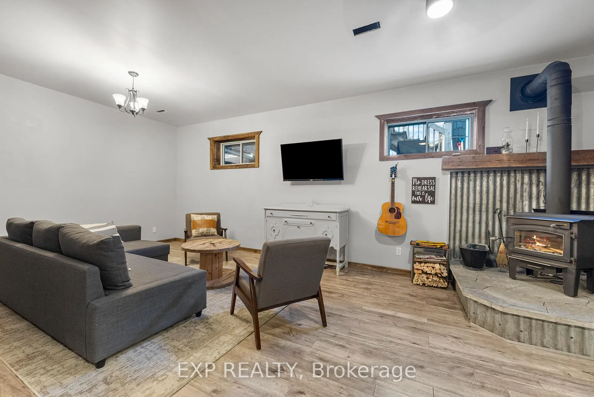 Photo 30 of 260 Tasse Avenue, Renfrew — HOMEH