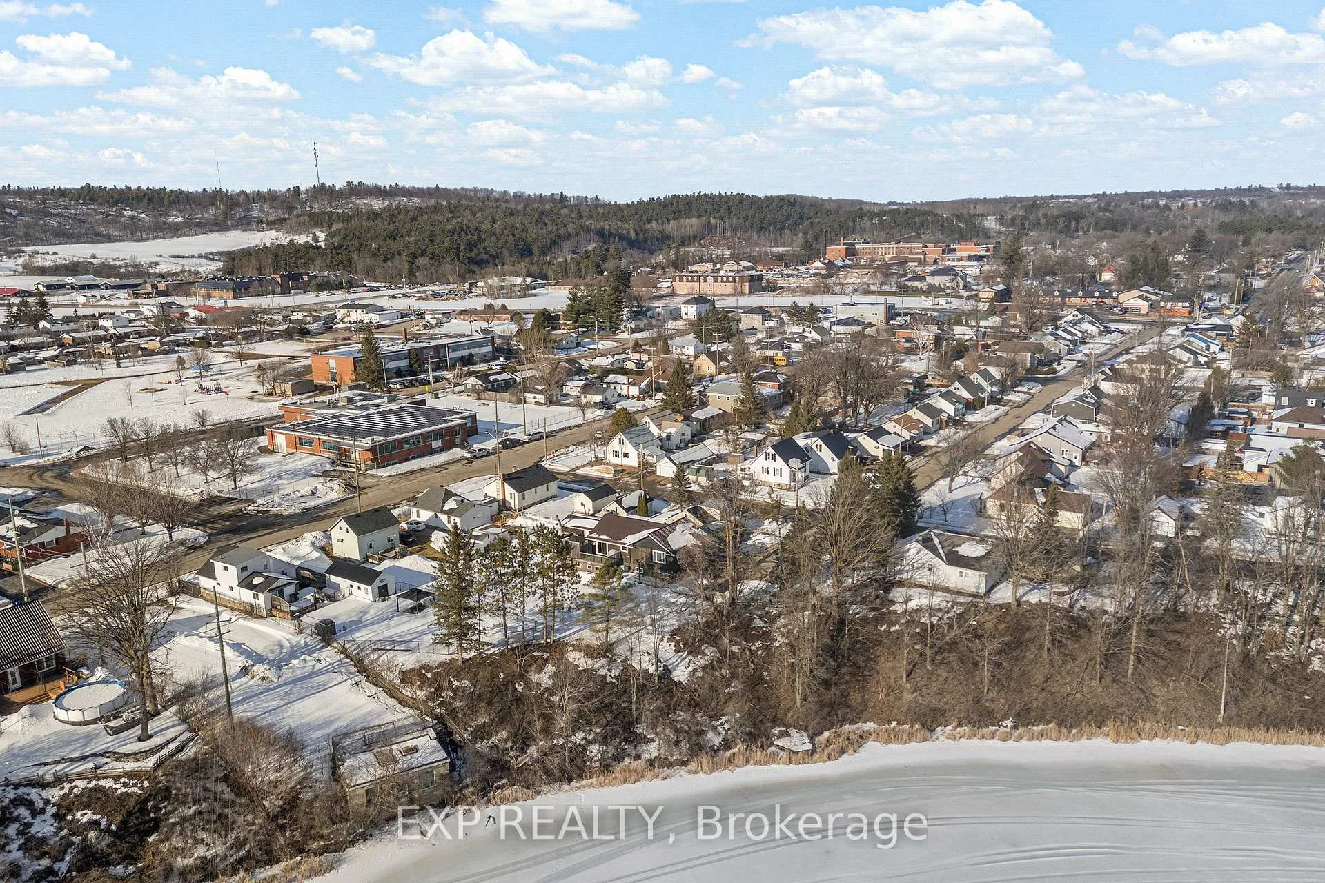 Photo 41 of 260 Tasse Avenue, Renfrew — HOMEH