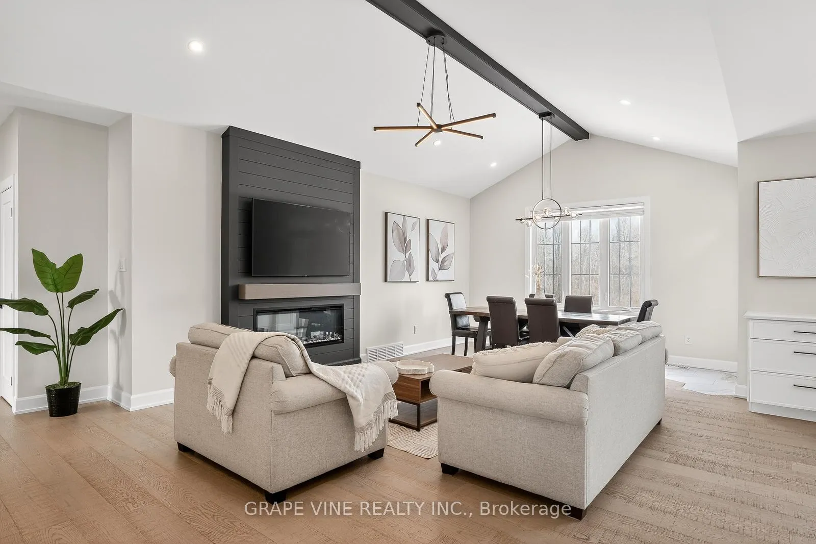 Photo 9 of 106 Maplestone Drive, North Grenville, North Grenville Twp (Kemptville East) — HOMEH