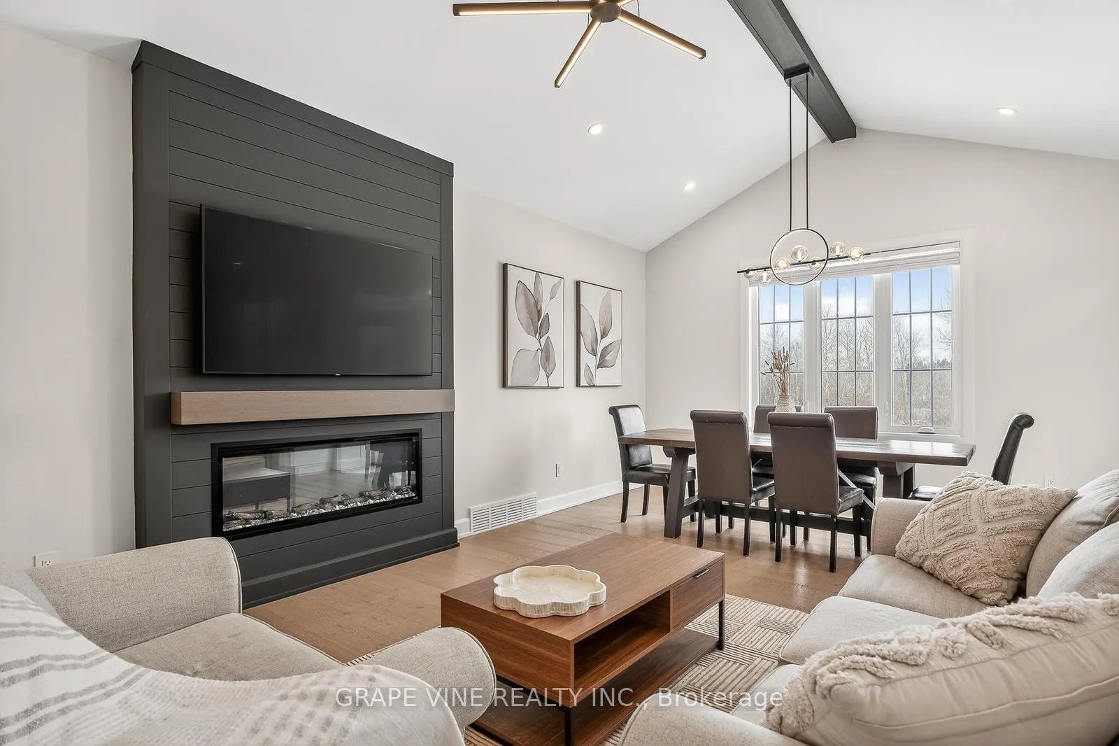 Photo 10 of 106 Maplestone Drive, North Grenville, North Grenville Twp (Kemptville East) — HOMEH