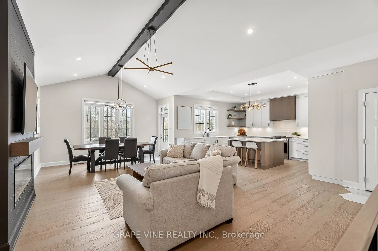 Photo 12 of 106 Maplestone Drive, North Grenville, North Grenville Twp (Kemptville East) — HOMEH