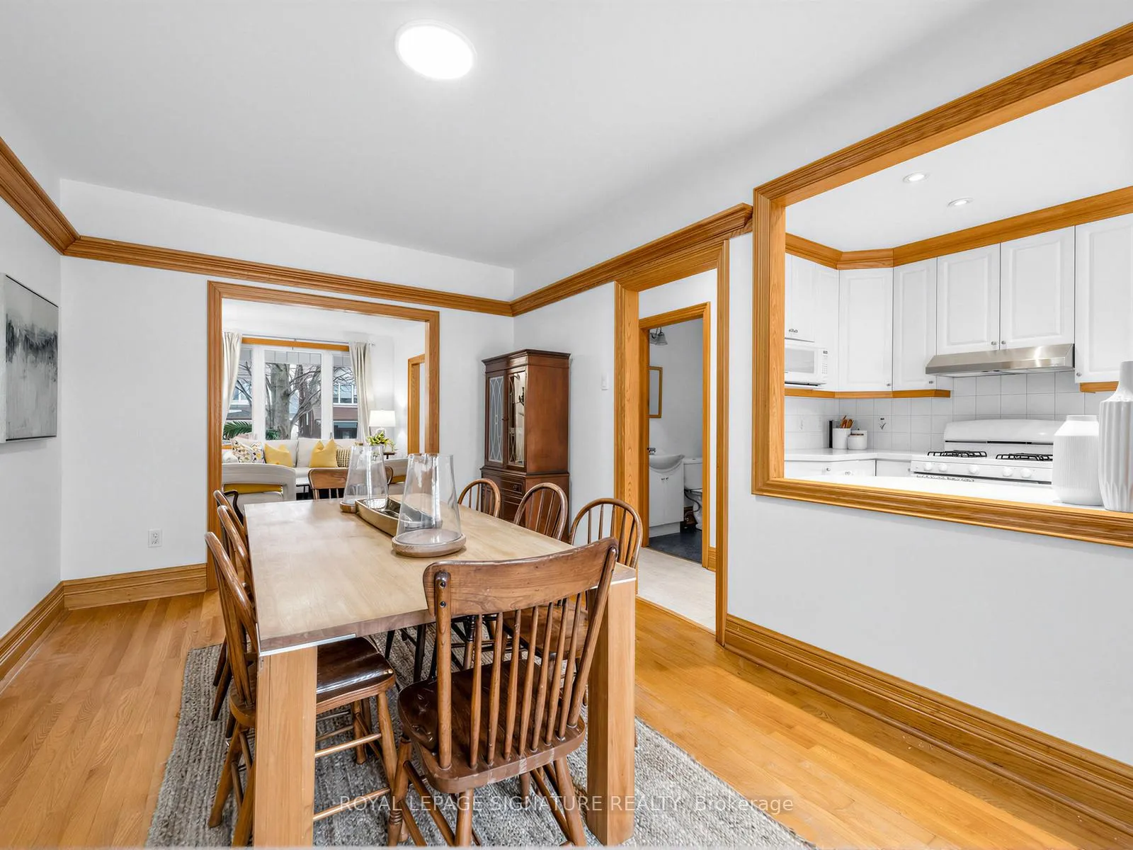 Photo 8 of 211 Arlington Avenue, Toronto, Humewood-Cedarvale — HOMEH