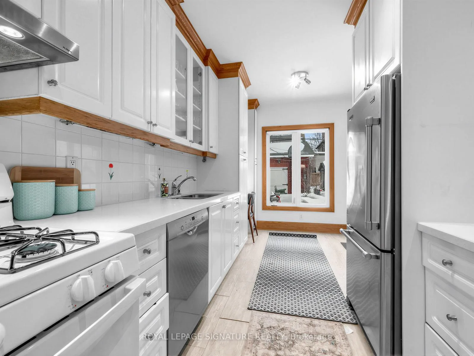 Photo 10 of 211 Arlington Avenue, Toronto, Humewood-Cedarvale — HOMEH