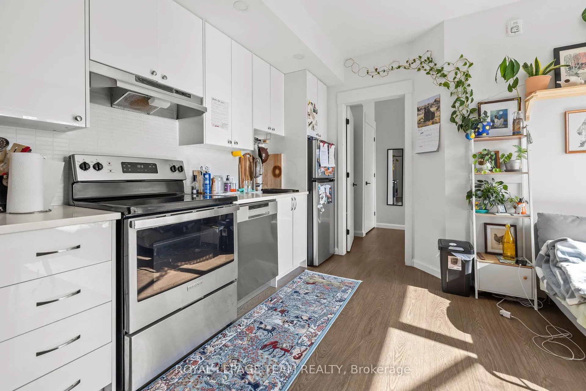 Photo 7 of Unit 303, 506 Gladstone Avenue, Ottawa, Ottawa Centre — HOMEH
