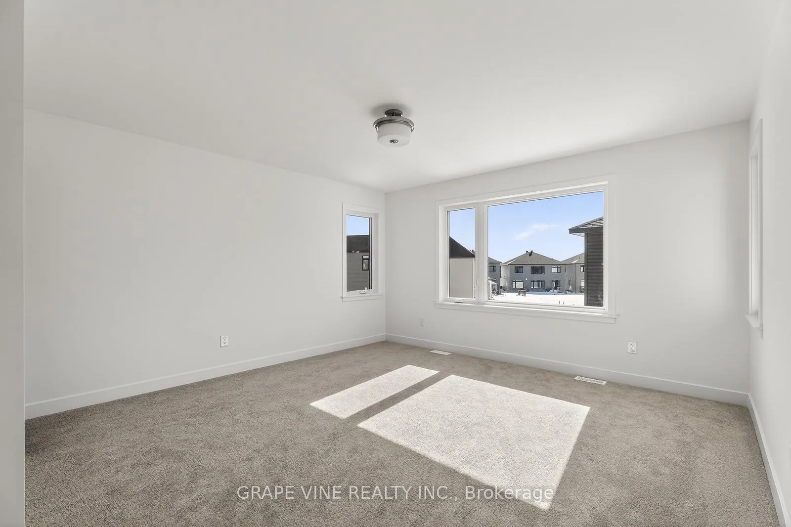 Photo 21 of 543 Tahoe Heights, Ottawa, Leitrim — HOMEH