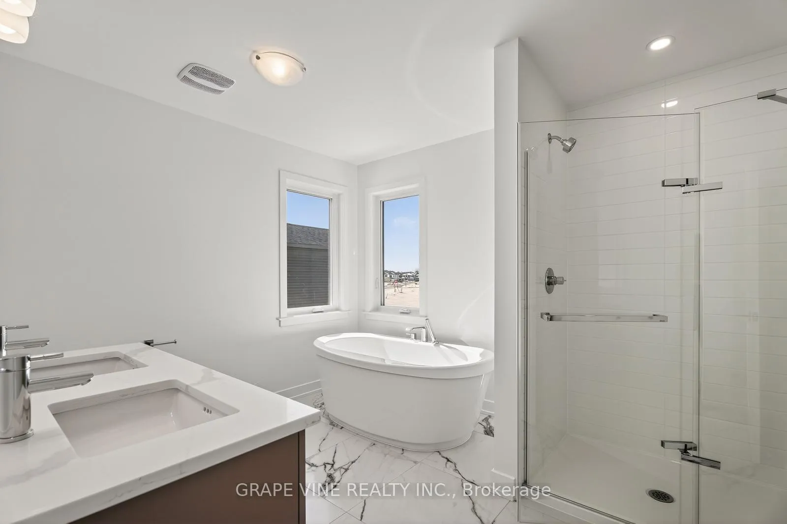 Photo 23 of 543 Tahoe Heights, Ottawa, Leitrim — HOMEH