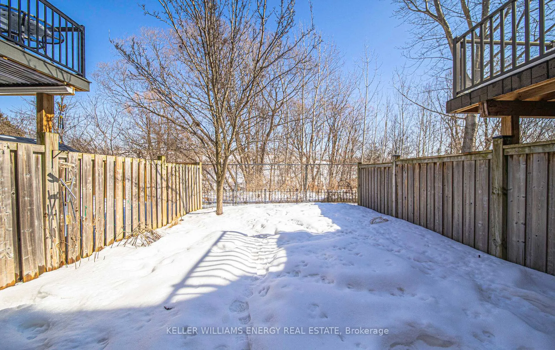 Photo 5 of Unit 5, 715 Grandview Street, Oshawa, Pinecrest — HOMEH