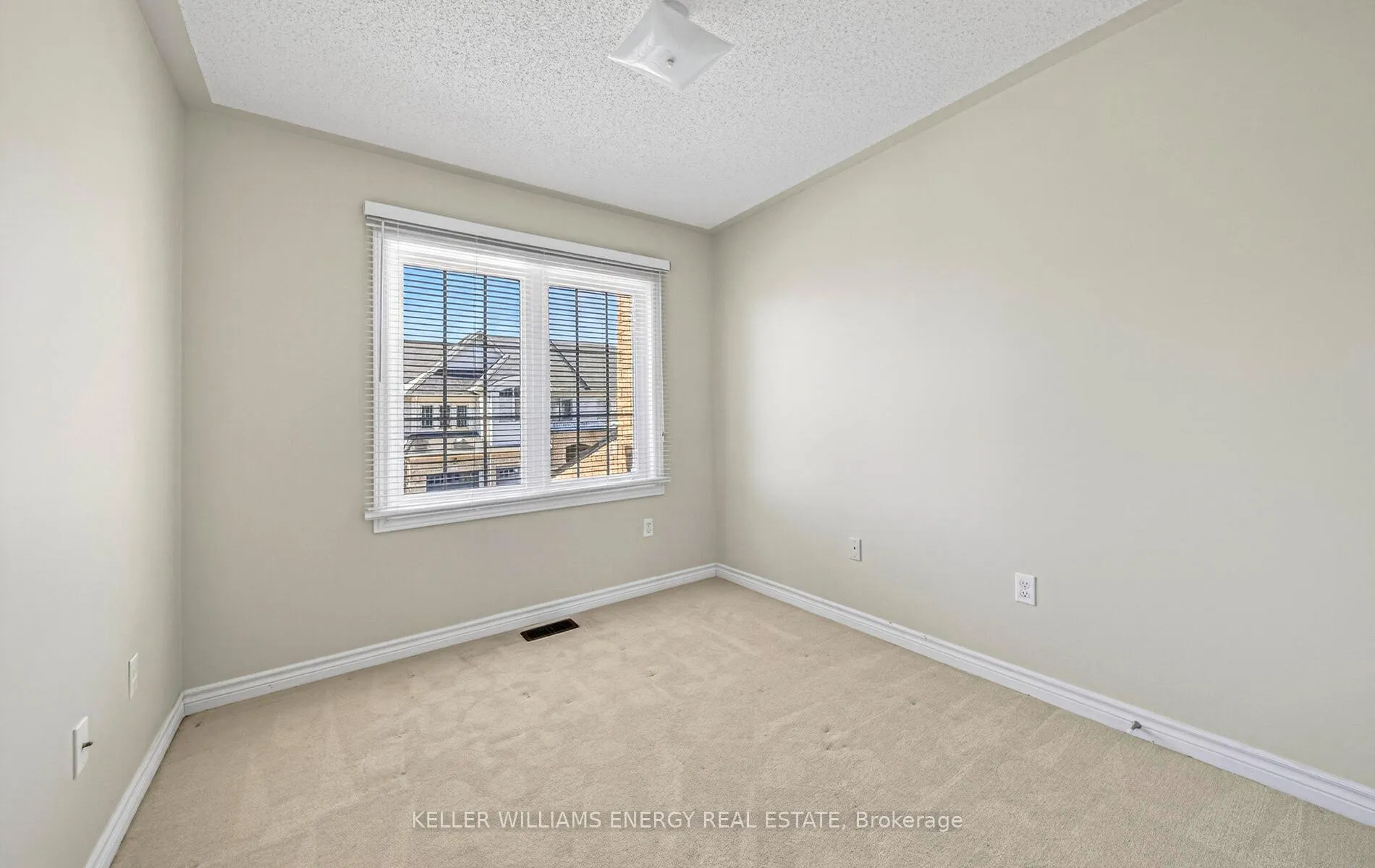 Photo 26 of Unit 5, 715 Grandview Street, Oshawa, Pinecrest — HOMEH