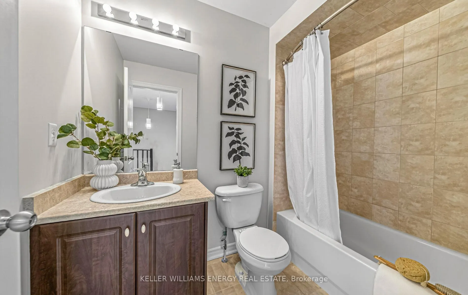 Photo 30 of Unit 5, 715 Grandview Street, Oshawa, Pinecrest — HOMEH