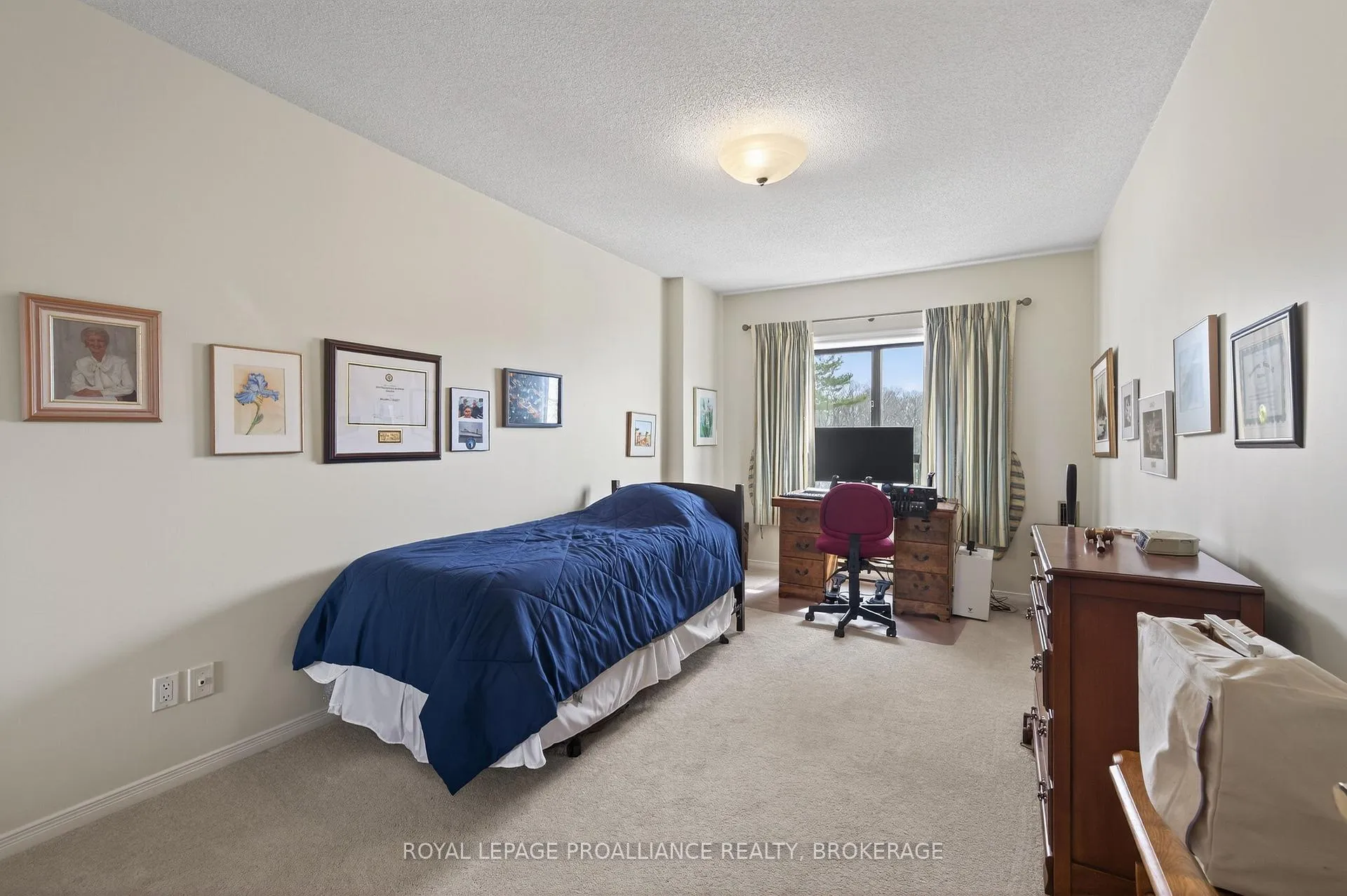 Photo 24 of Unit 404, 1000 King Street W, Kingston, Central City West — HOMEH